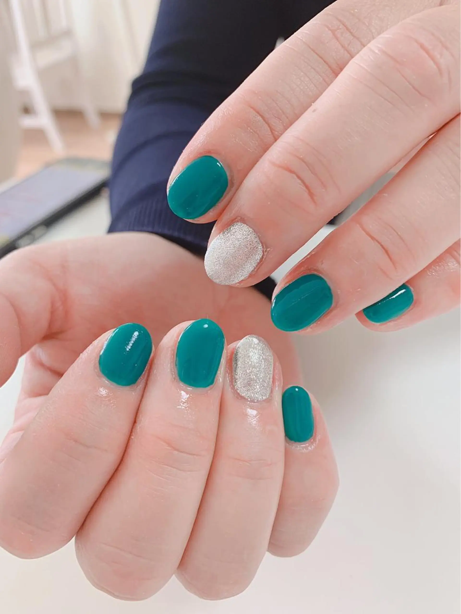 ネイル アートネイル 長さ出し フットネイル グリーン ニュアンスネイル Lily Roseスタッフ一同のマツエク・マツパデザイン