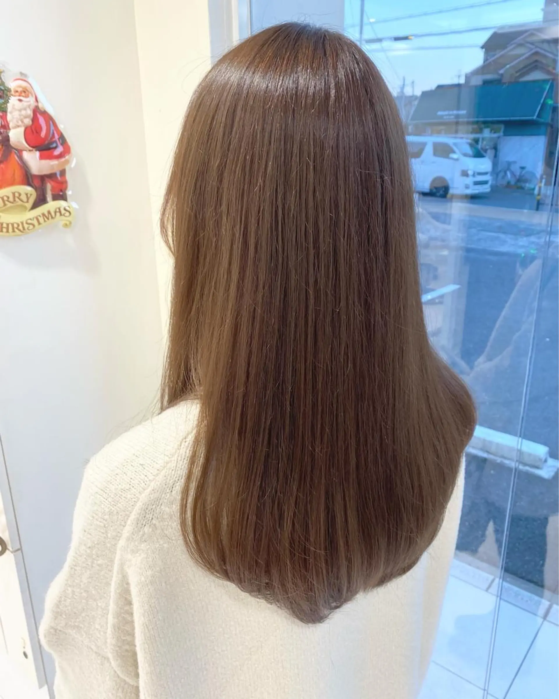 ロング カラー ベージュカラー カット ヘアカラー 岡田詩織 MODE Ks松原店のヘアスタイル