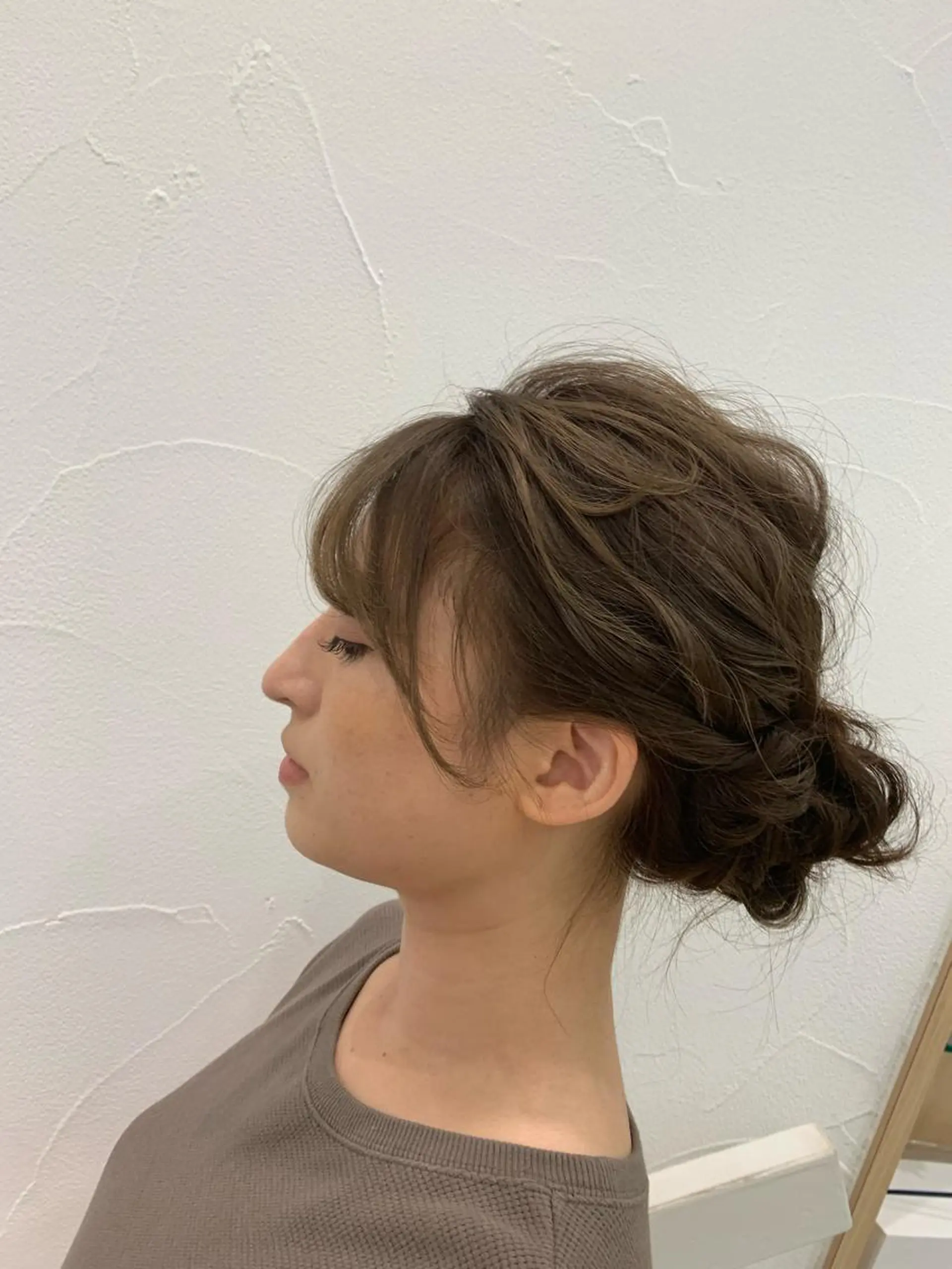 セミロング カラー ヘアアレンジ ヘアセット ミドウチ アヤカのヘアスタイル