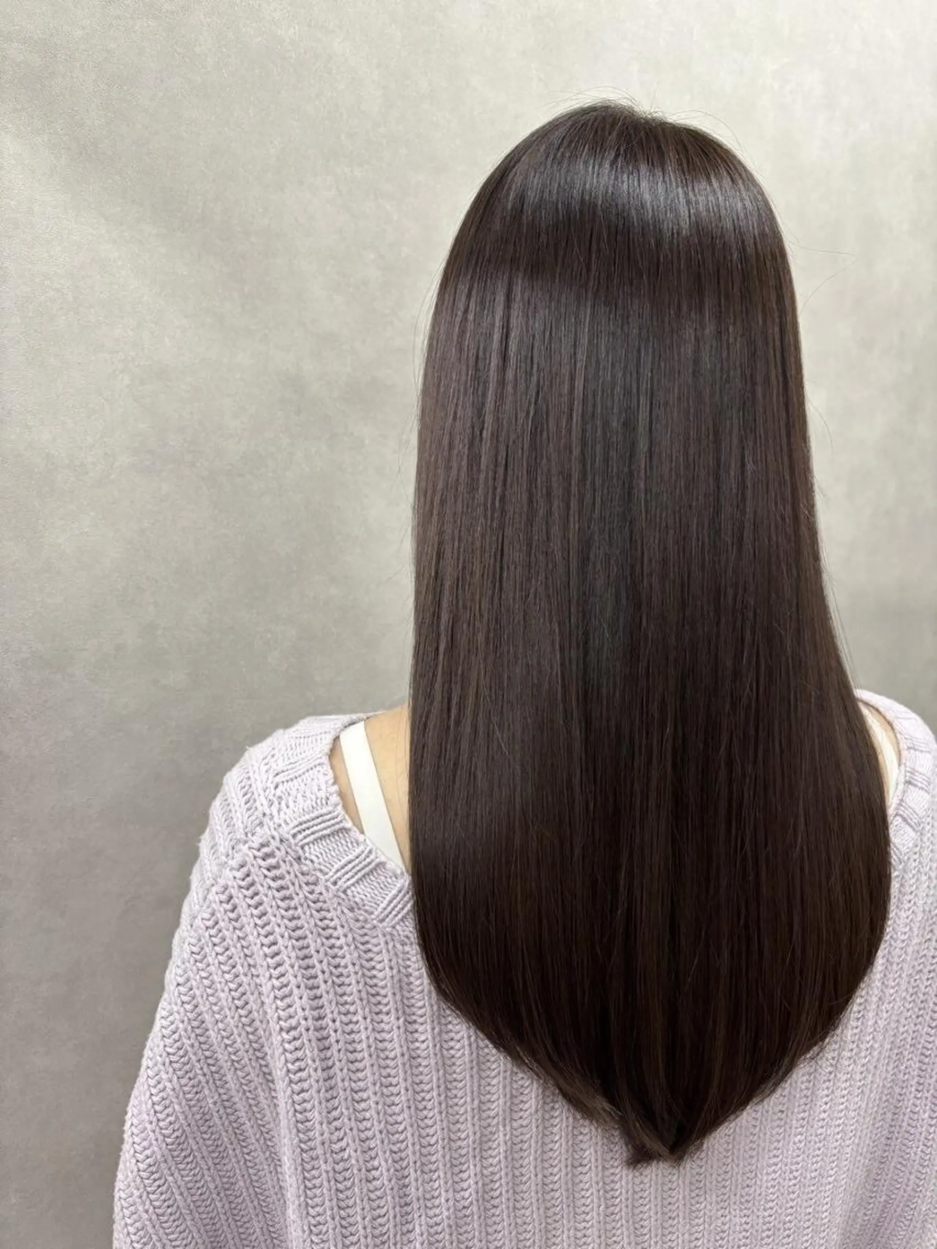 ロング カラー ショートボブ バレイヤージュ 黒髪 ブリーチ ブルーカラー カット ヘアカラー トリートメント ROW 札幌のヘアスタイル