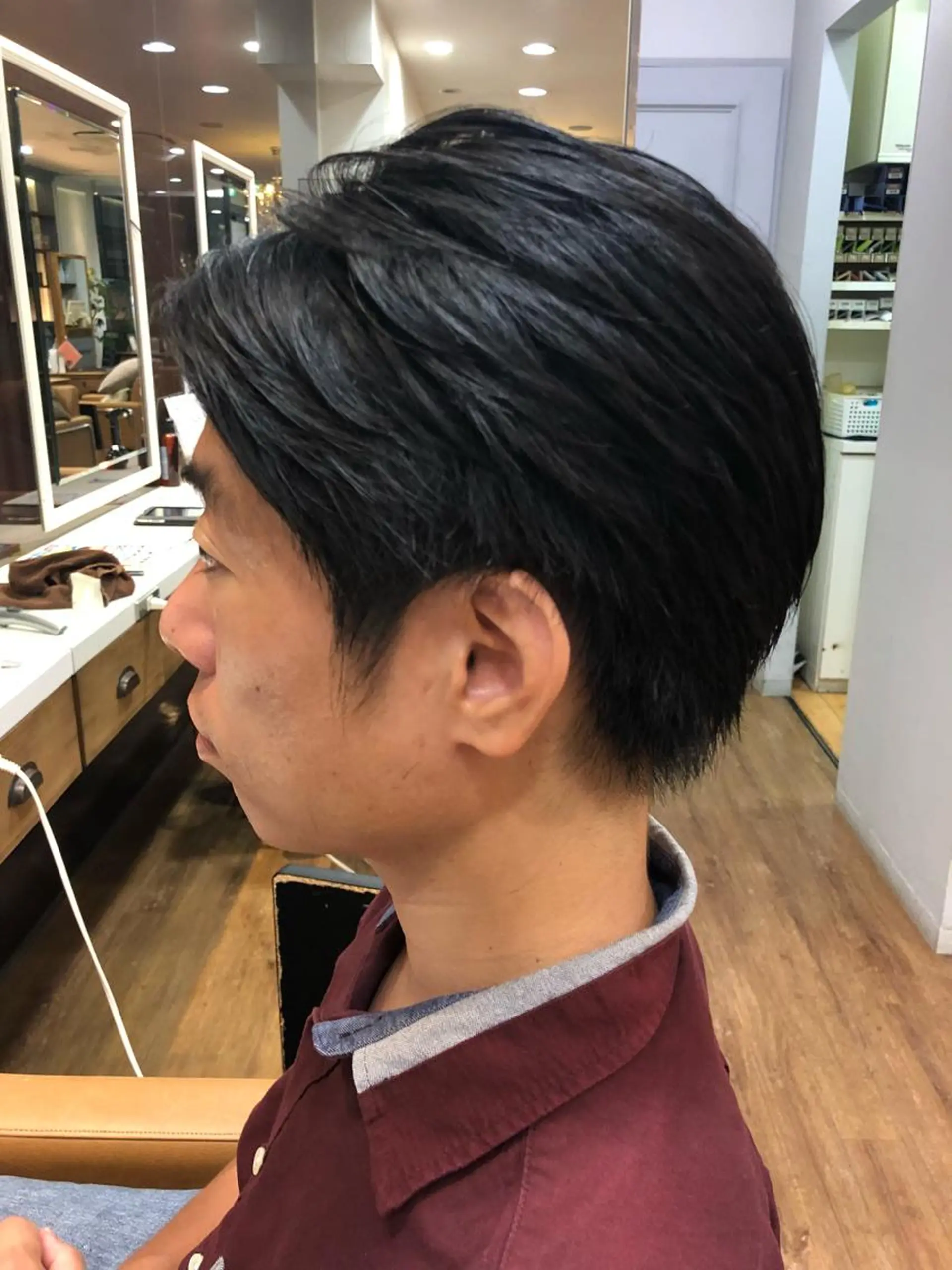 ショート メンズ 新井 友菜のヘアスタイル