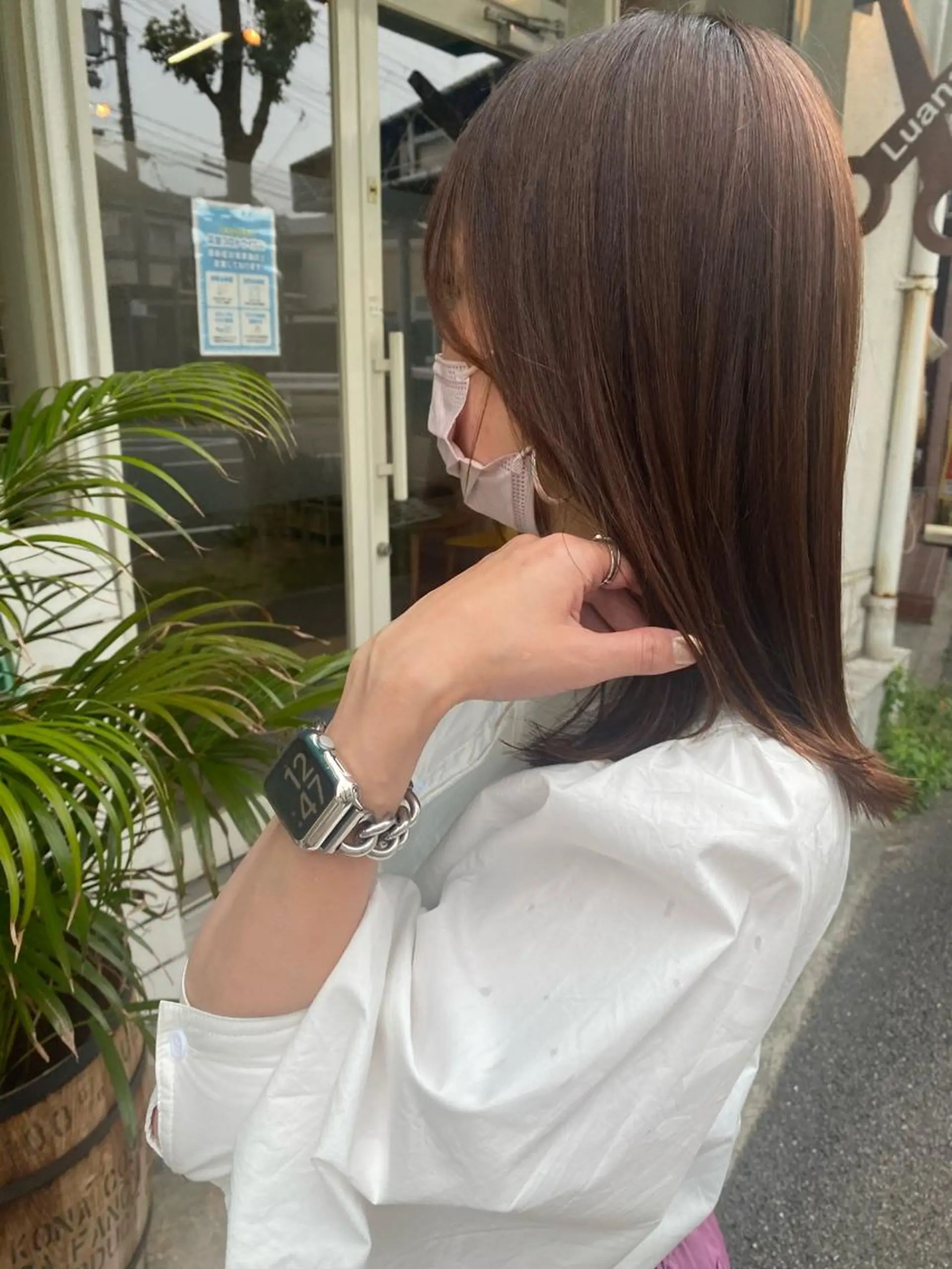 ミディアム カット ヘアカラー トリートメント 西元 亜由美のヘアスタイル