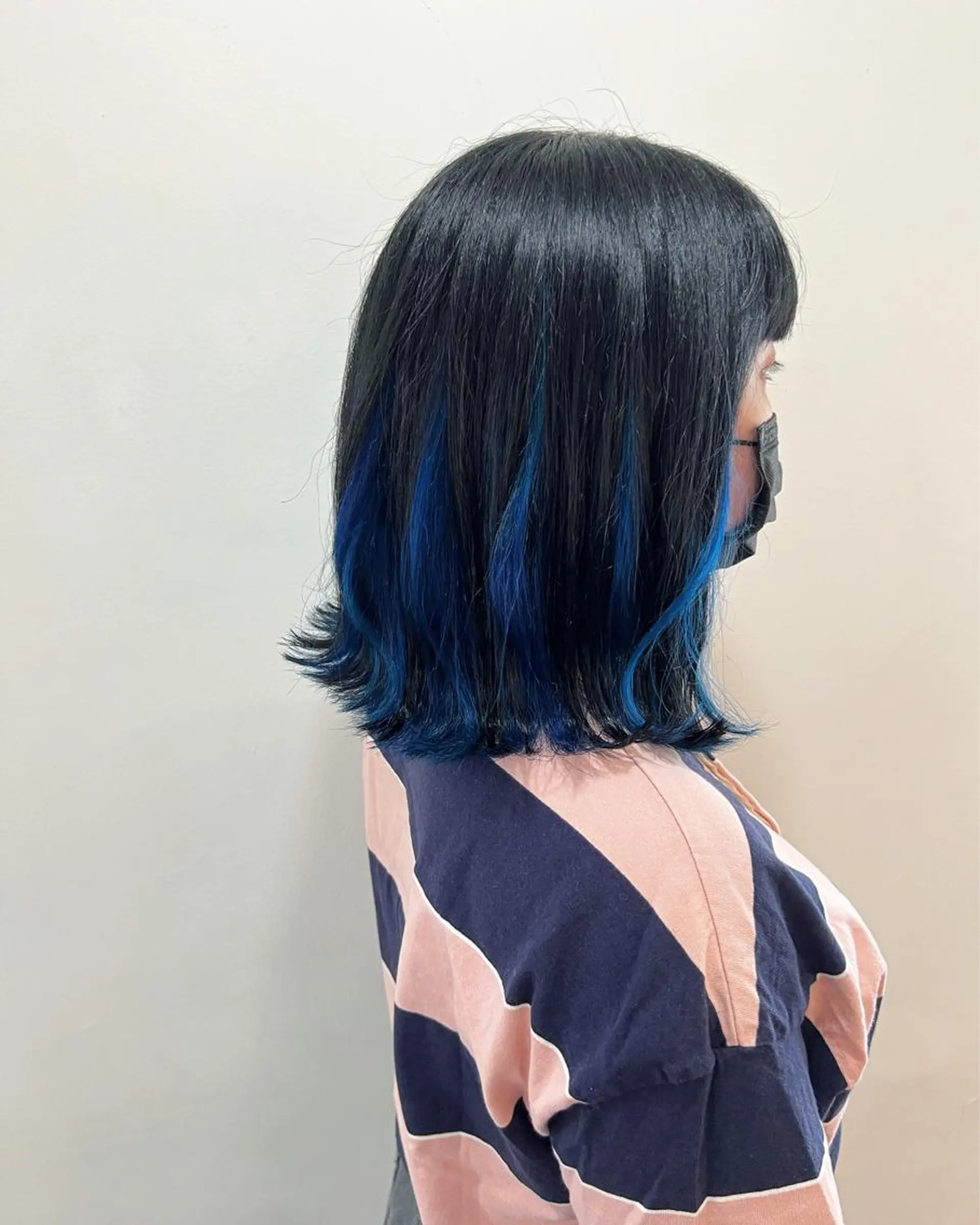 ミディアム カラー ブルーカラー ボブ カット ヘアカラー WATANABE MISAKIのヘアスタイル