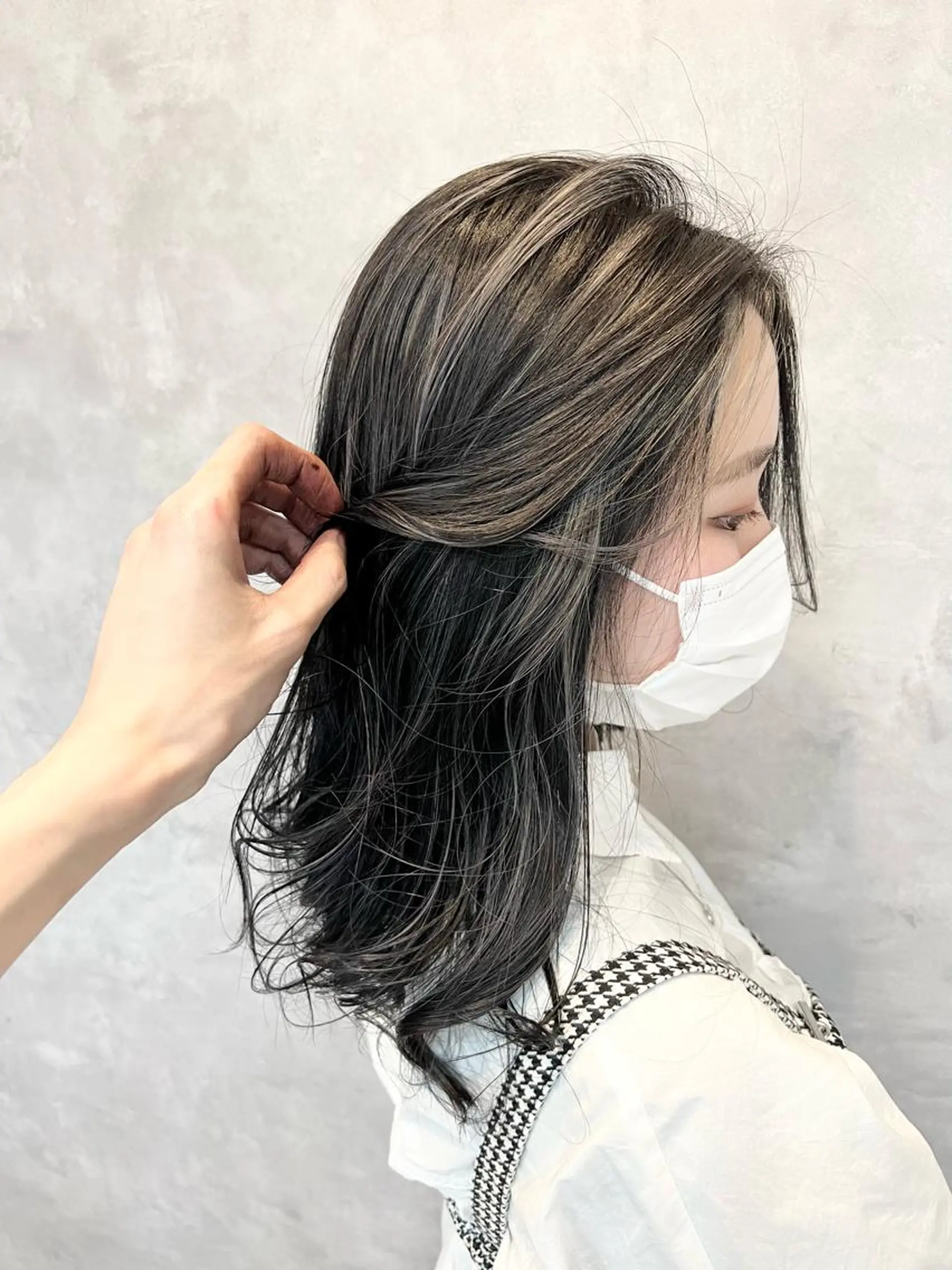 カラー SALOWIN栄 高須大貴のヘアスタイル