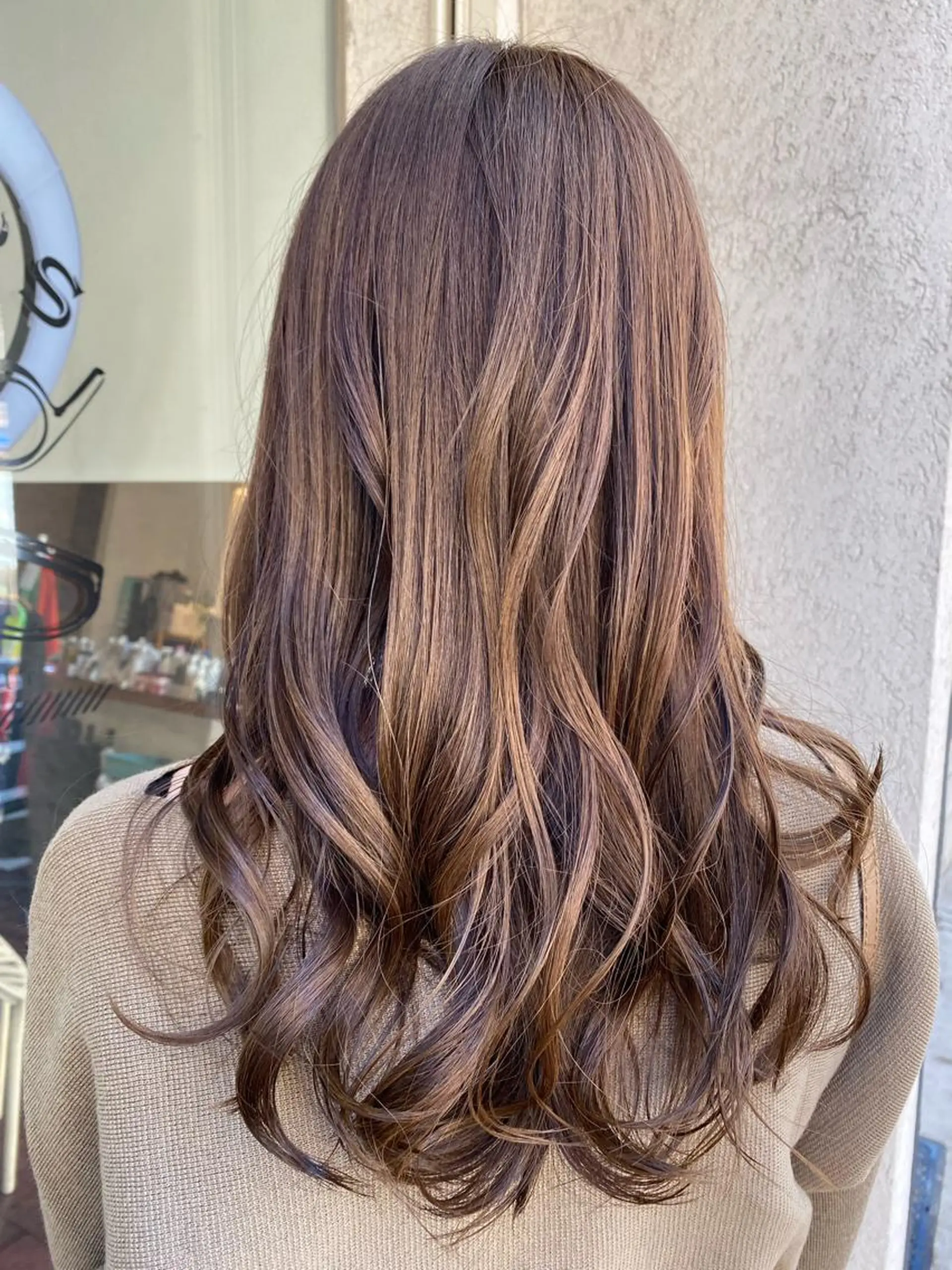 ロング カラー haru .のヘアスタイル