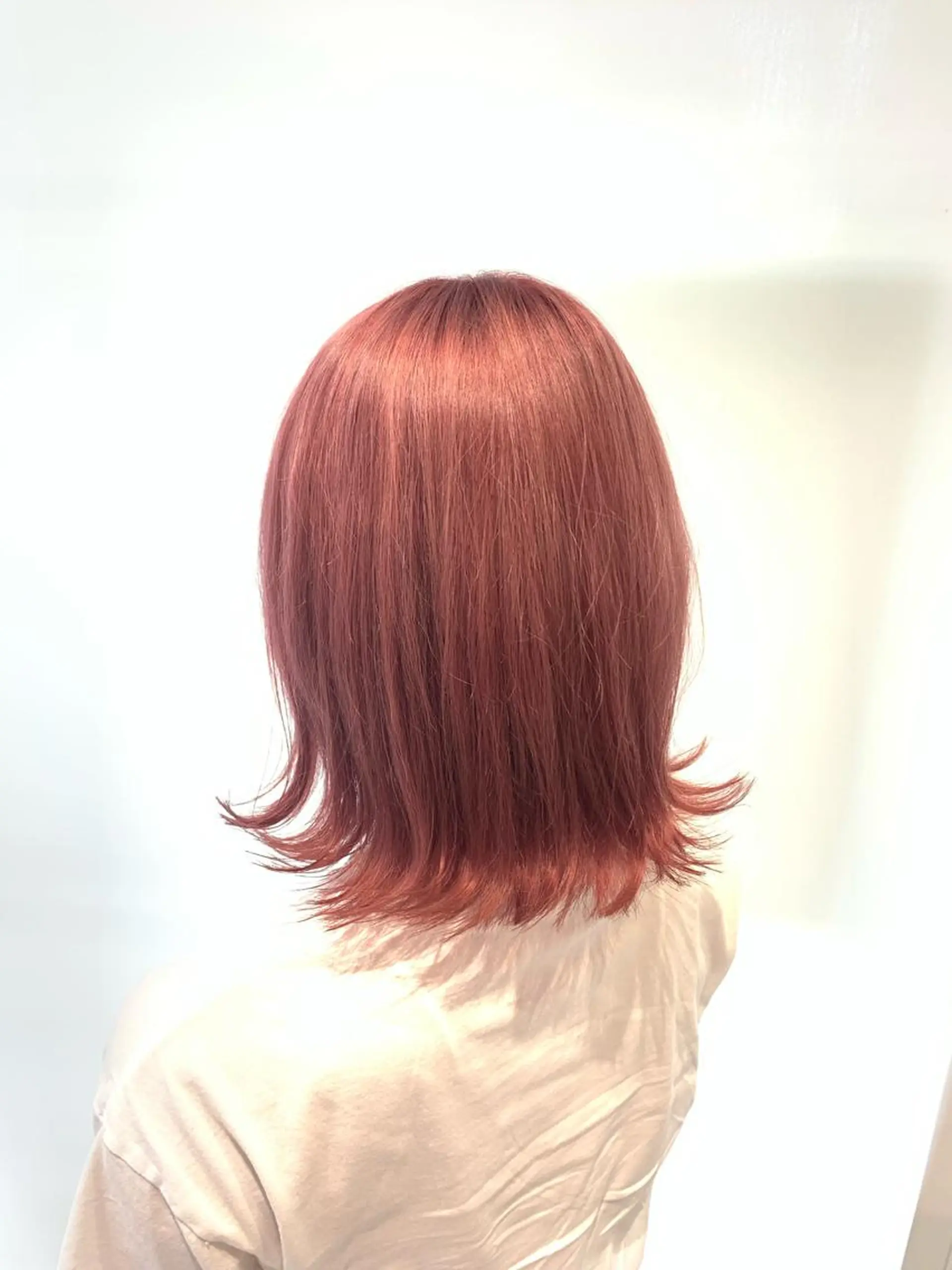 ミディアム カラー ピンクカラー カットカラーモデル 募集中店長　伊熊祐紀のヘアスタイル