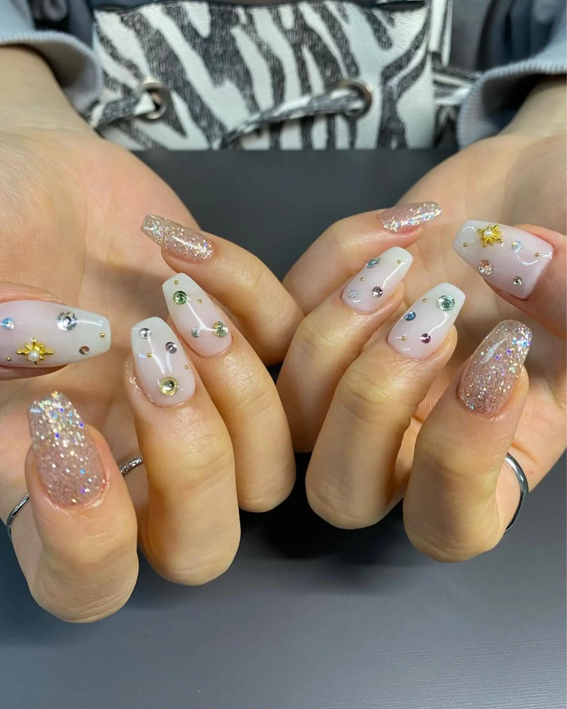 ネイル Elle. ASAMIのネイルデザイン