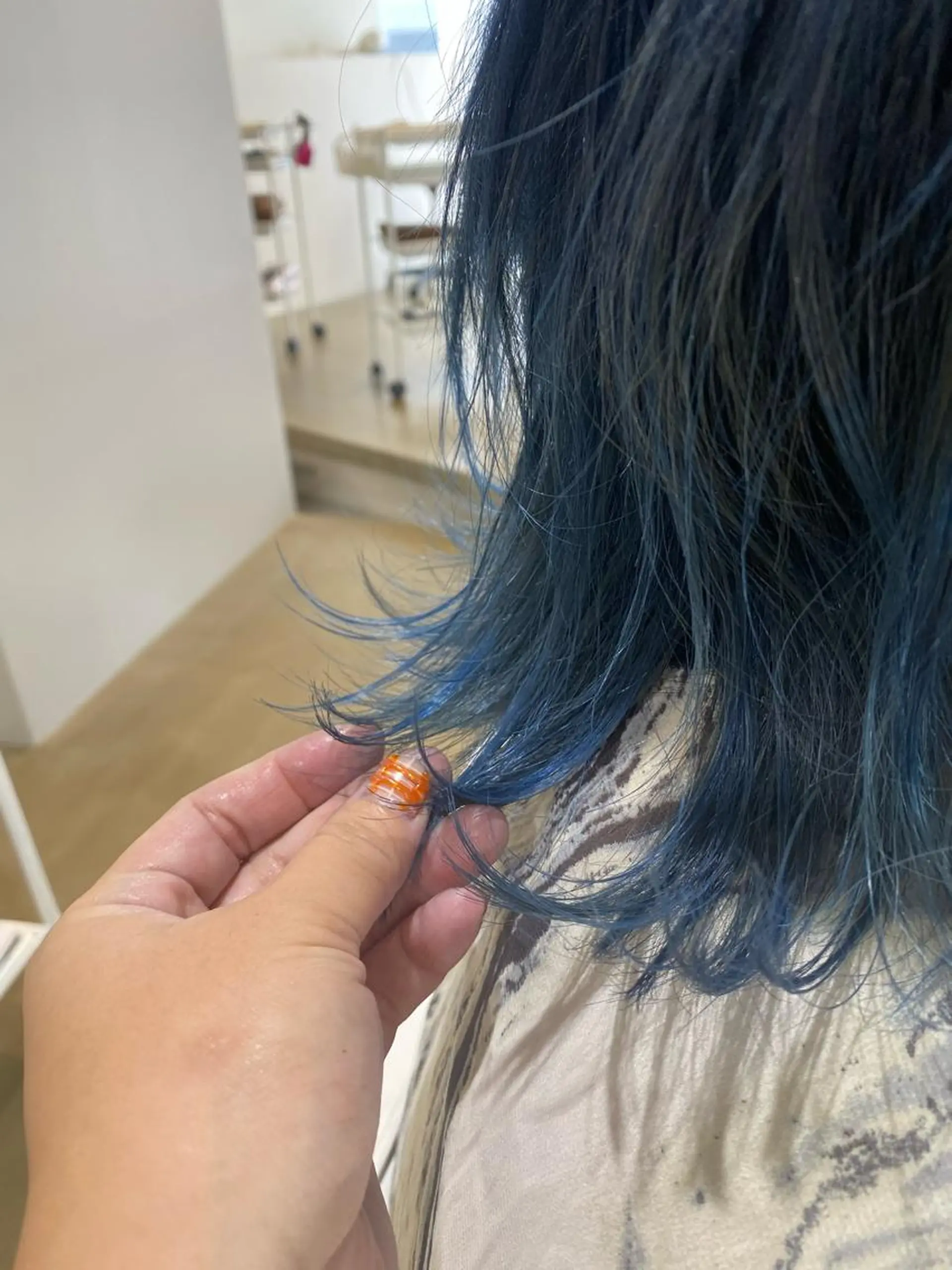 ミディアム I nagiのヘアスタイル