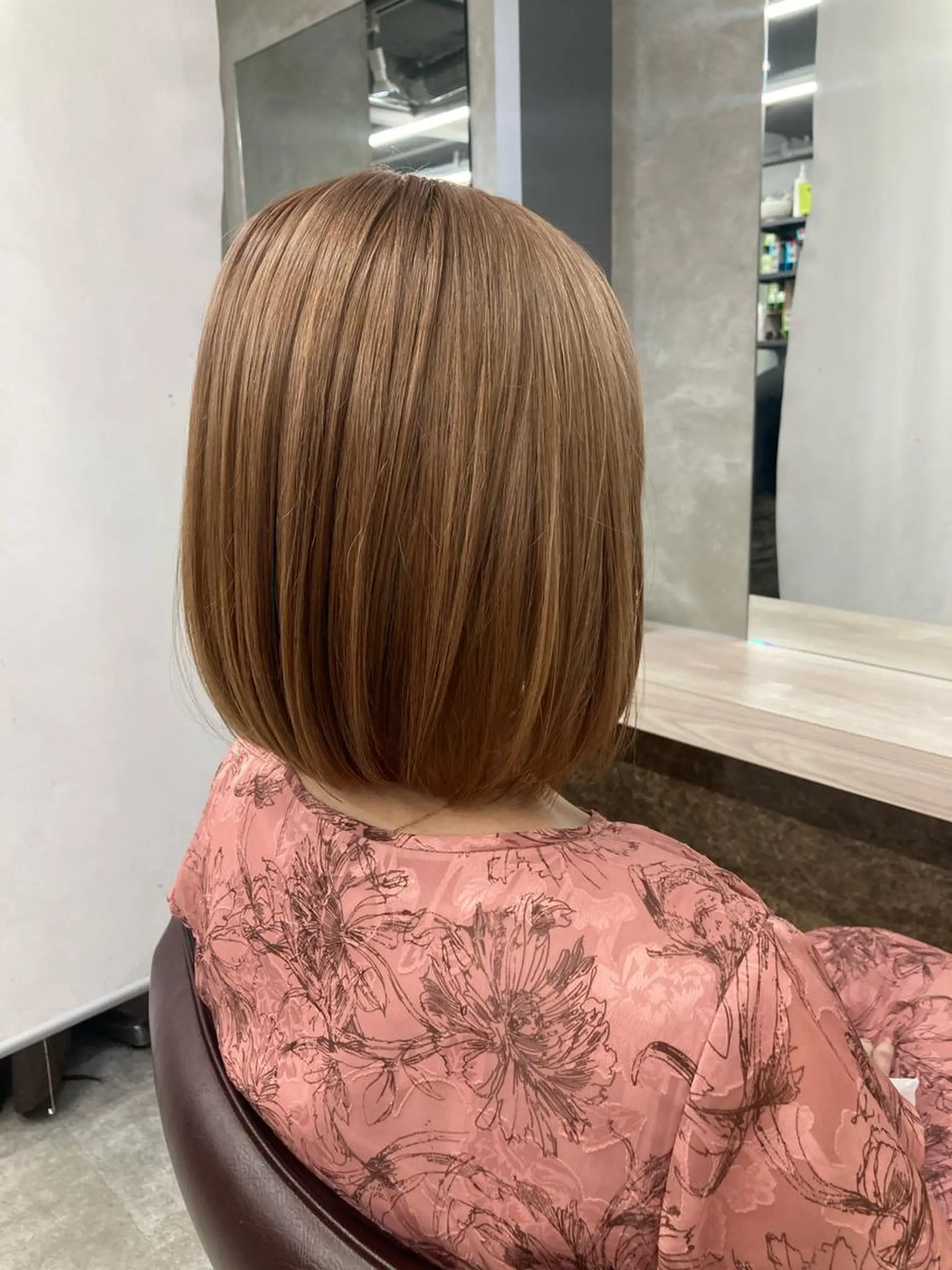 ショート カラー カット ヘアカラー ブリーチ&似合せボブ 田中寛十のヘアスタイル