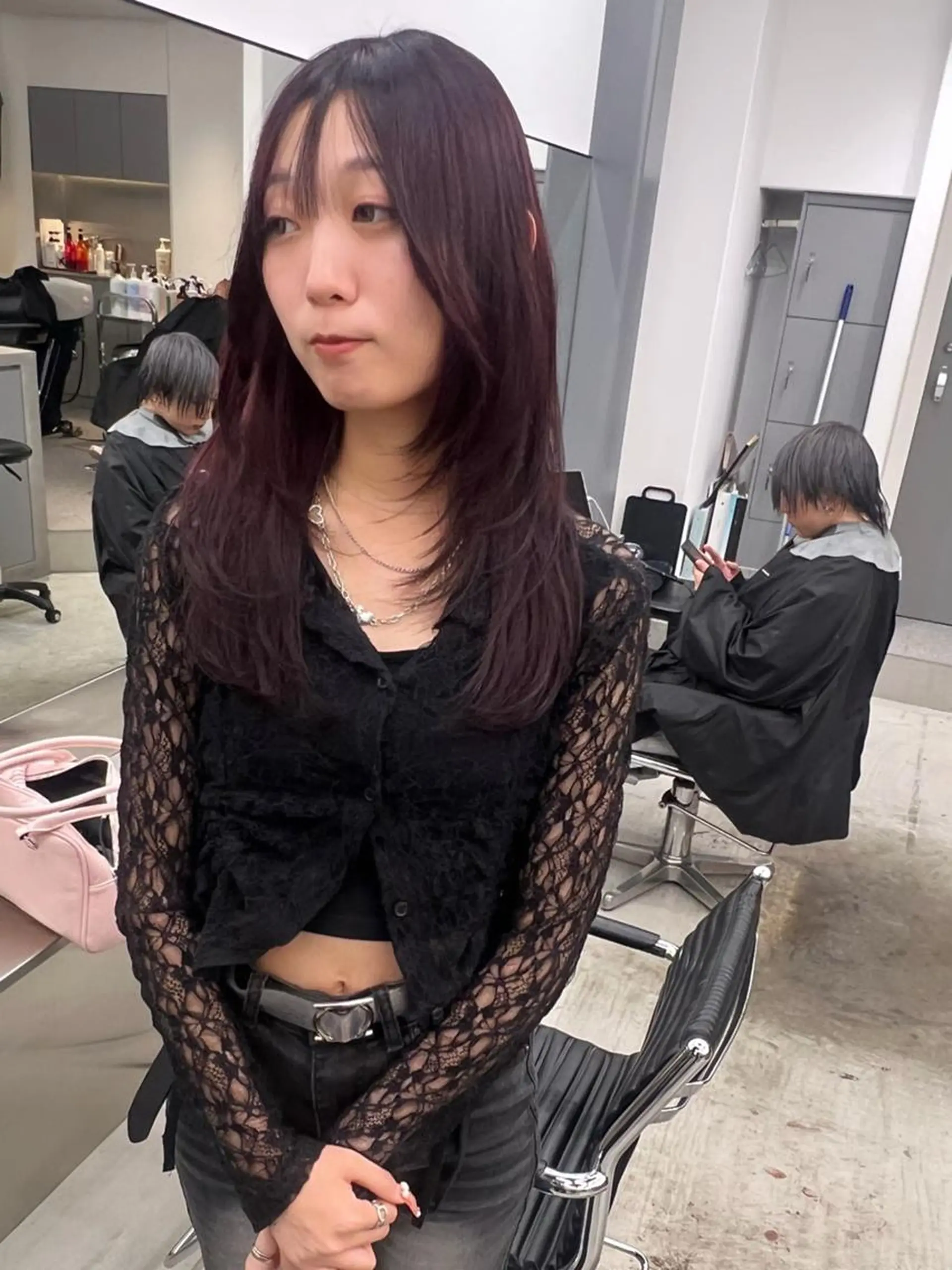 ミディアム ミディアムパーマ ハッシュカット 髪質改善 韓国風ヘア レイヤーカット 小森春果/透け感/ ケラスターゼ/艶髪のヘアスタイル