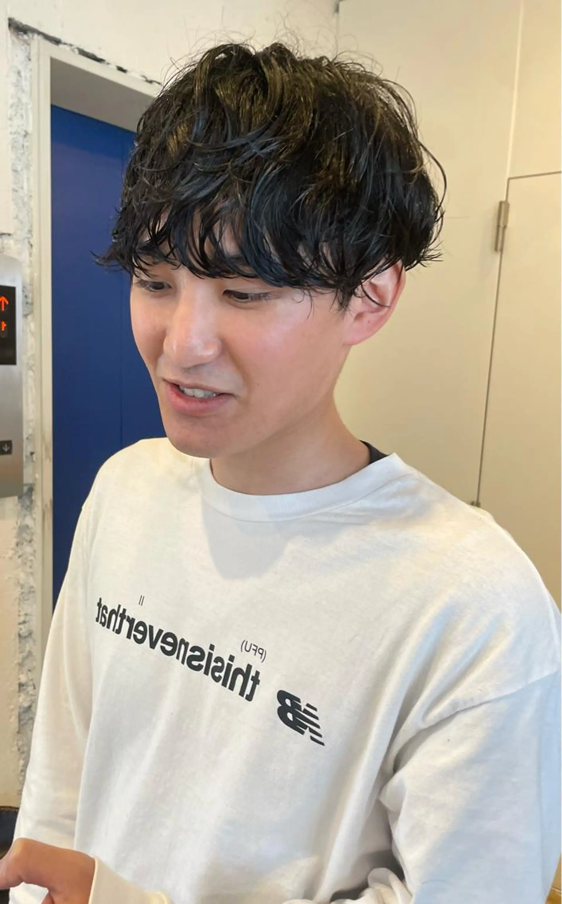 パーマ メンズ メンズパーマ カット パーマ トリートメント レイヤー/似合わせ TAKUYAのヘアスタイル