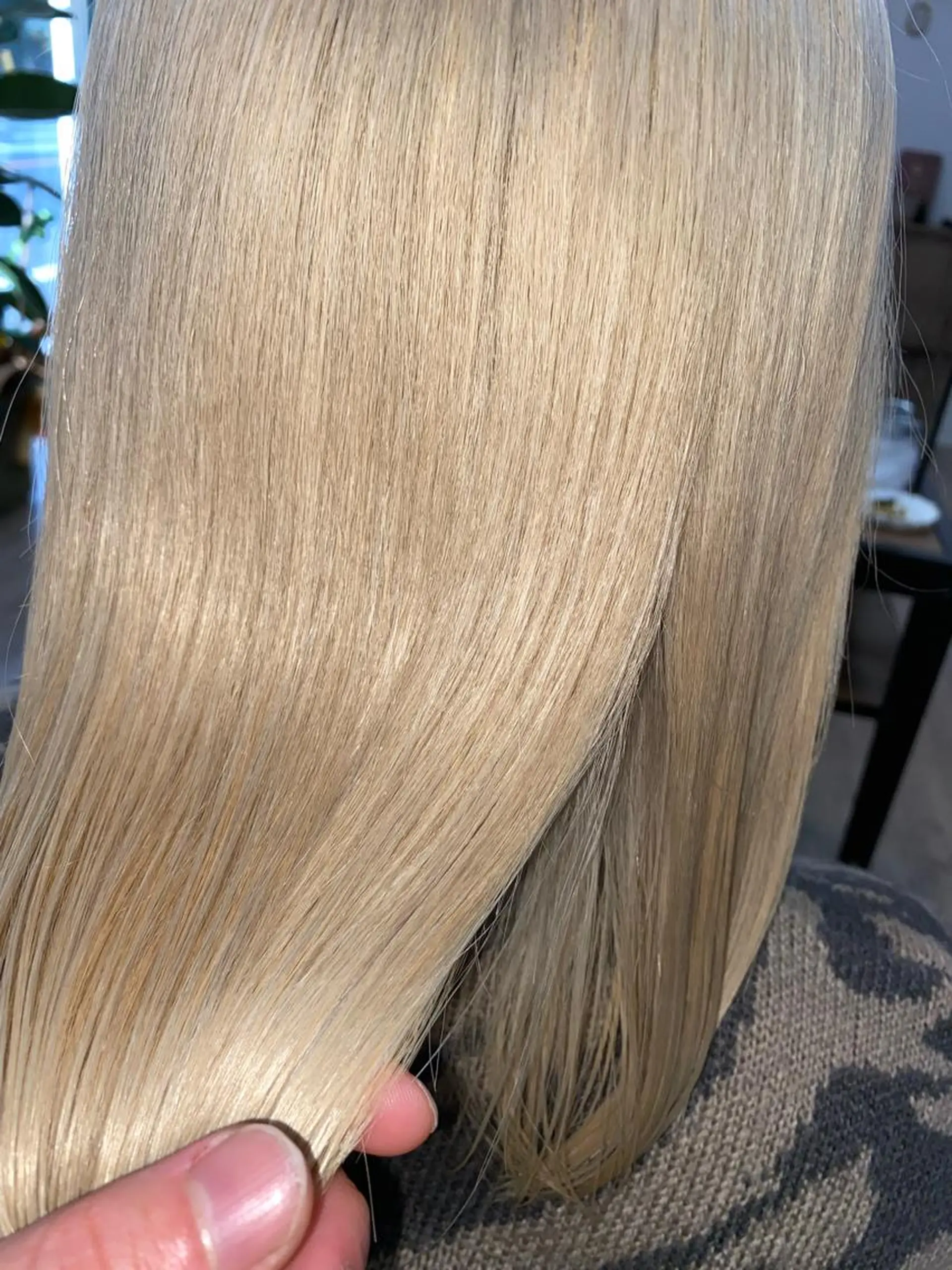 ミディアム カラー 切りっぱなしボブ ブリーチ ボブ 髪質改善 トリートメント ✨ミニボブ特化✨ ✂︎Raimu✂︎のヘアスタイル