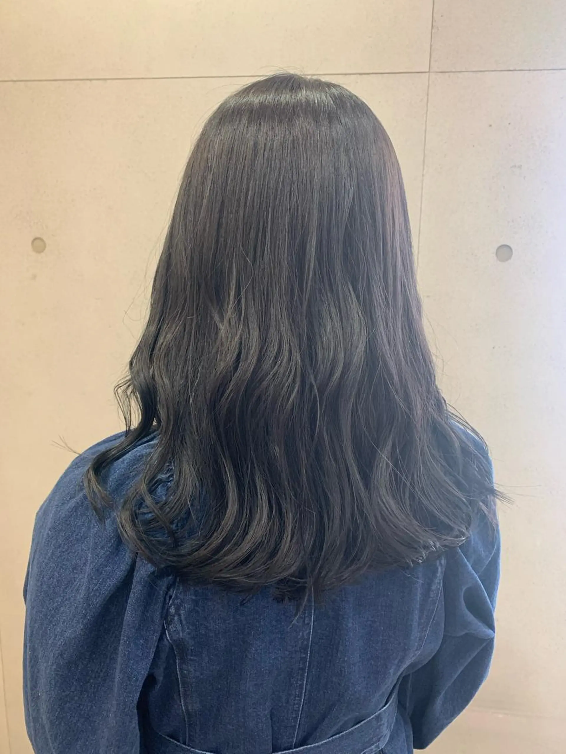 ミディアム おせ ちさとのヘアスタイル