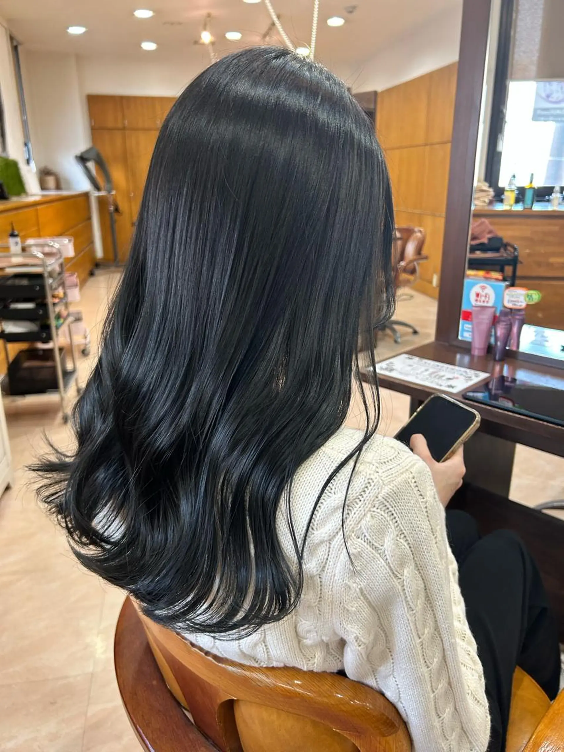 ロング Freez オオヤブ カホのヘアスタイル