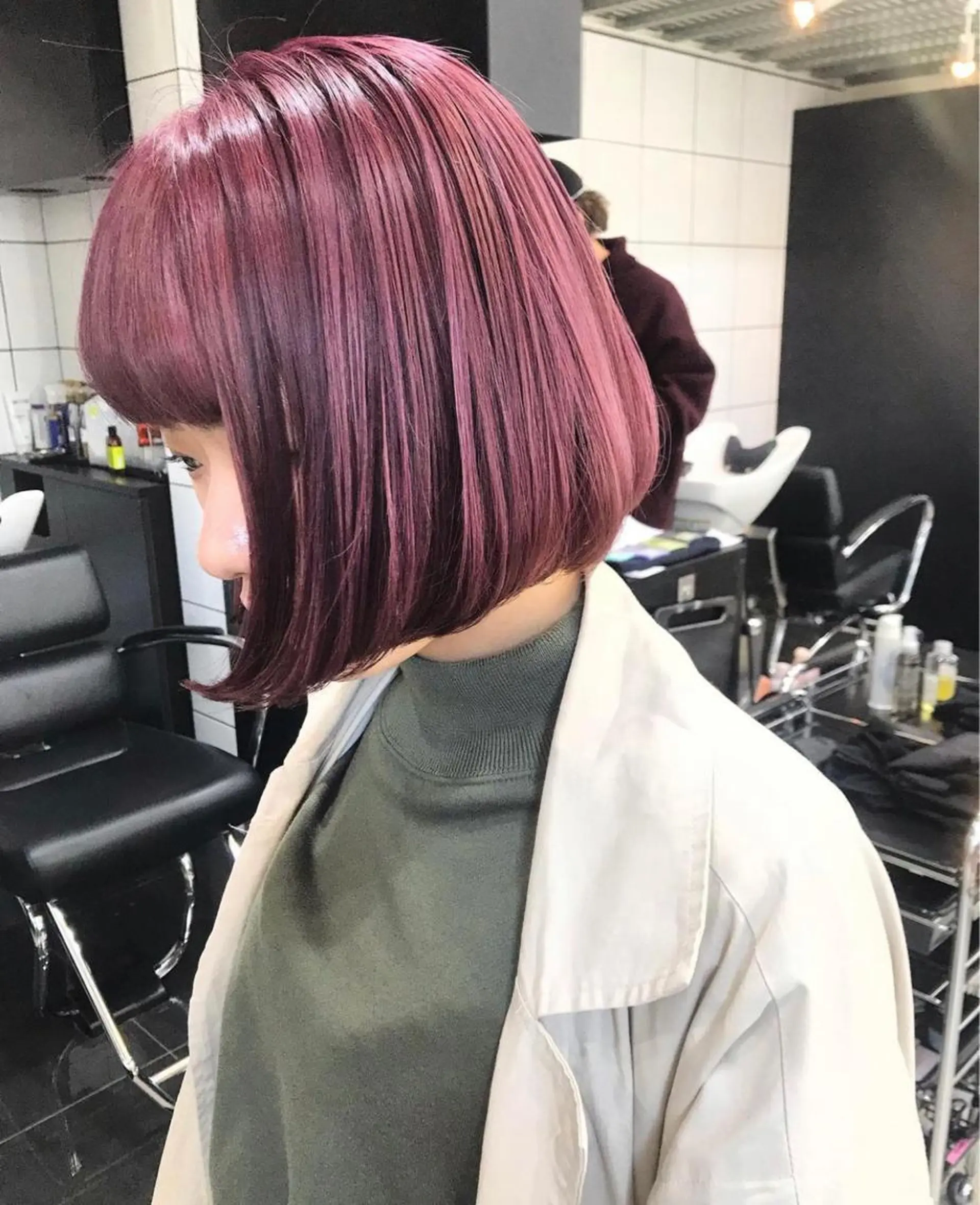 ショート ボブ TOMOYA/ ショート、レイヤーのヘアスタイル