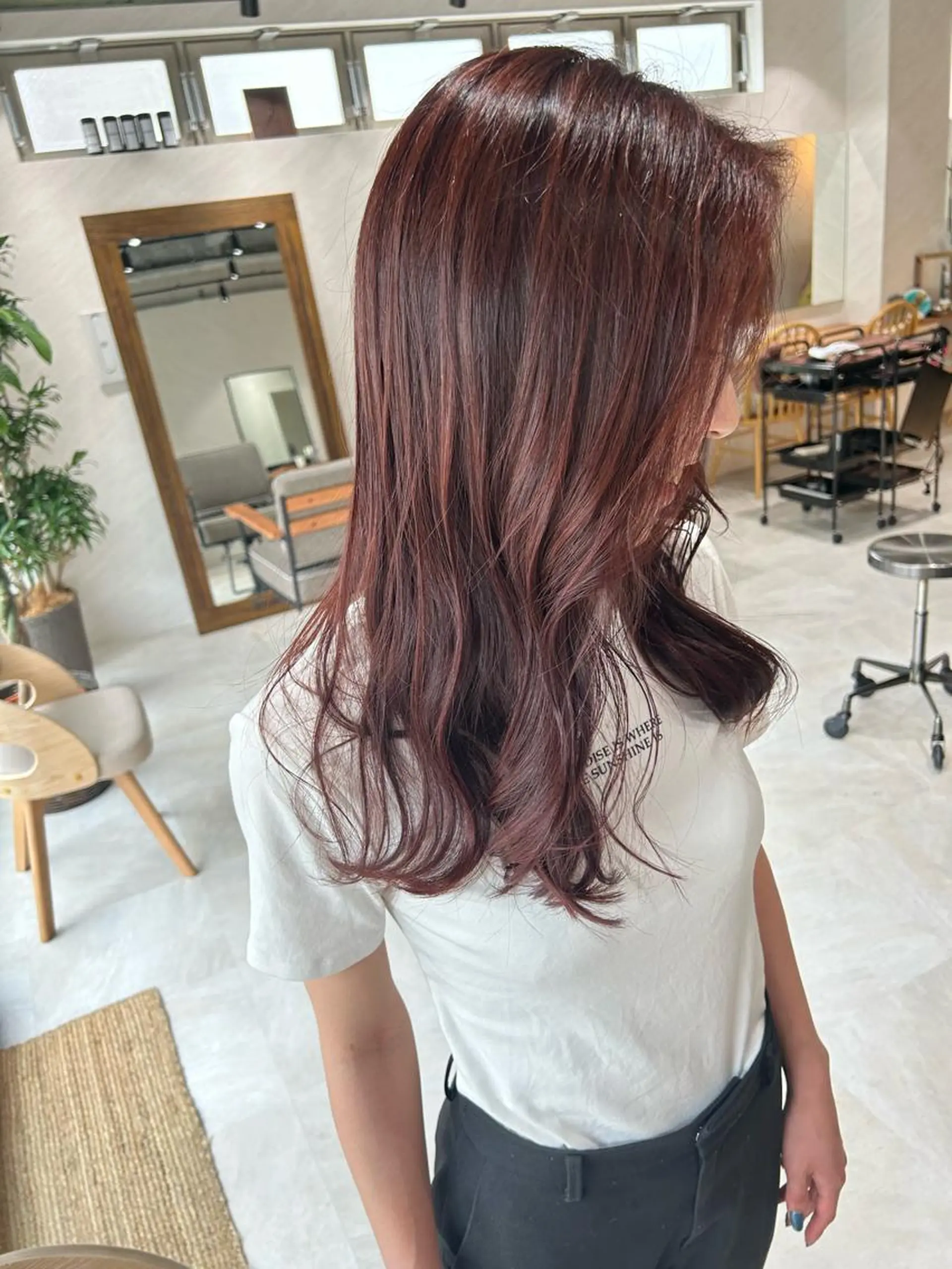 セミロング カラー ブリーチ ブラウンカラー ブリーチなしカラー 🎀レイヤー・艶カラ ー🎀YUMEKAのヘアスタイル