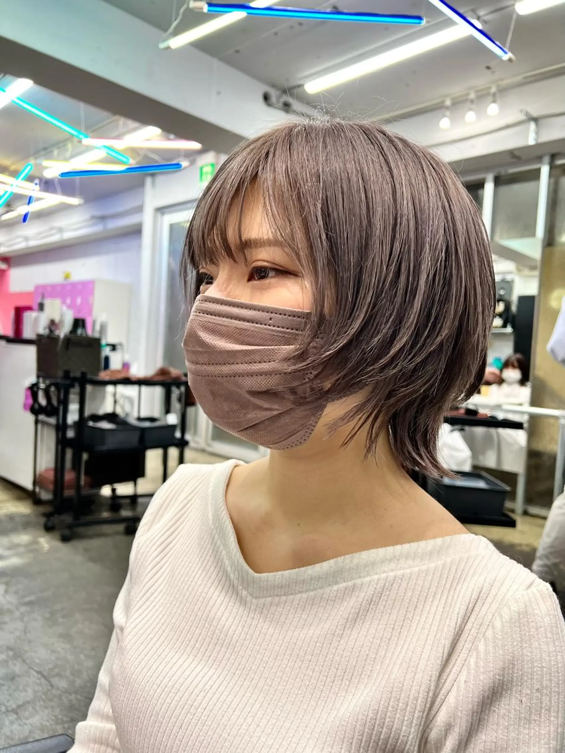 ショート カラー ヘアアレンジ カット ヘアカラー トリートメント ヘアセット 🐺ウルフの神🐺 /カラー/けいすけのヘアスタイル