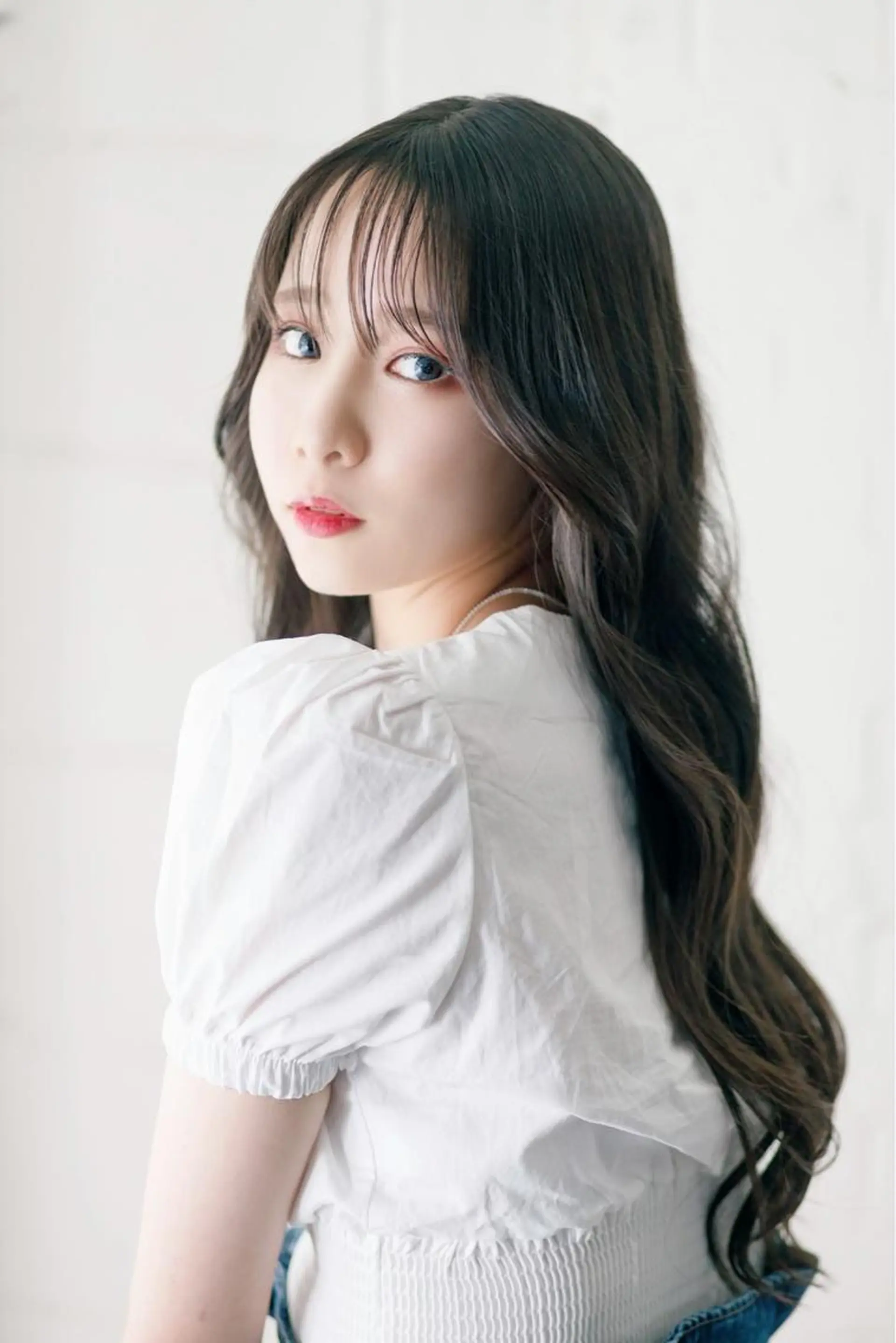 ロング エギョモリ 韓国風ヘア レイヤーカット 小顔カット ワンホンヘア 泉 堅也のヘアスタイル