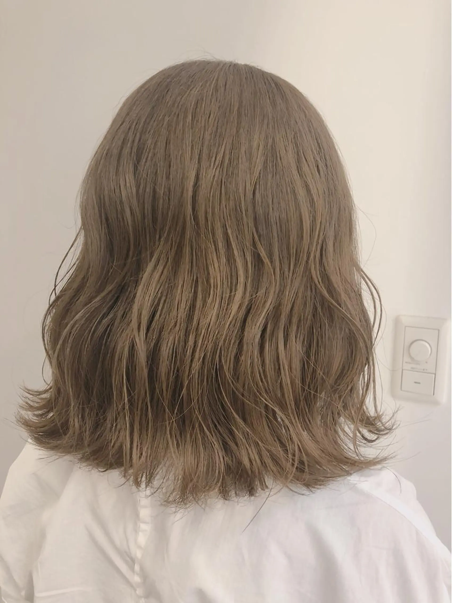 ミディアム ヘアカラー Rina  のヘアスタイル