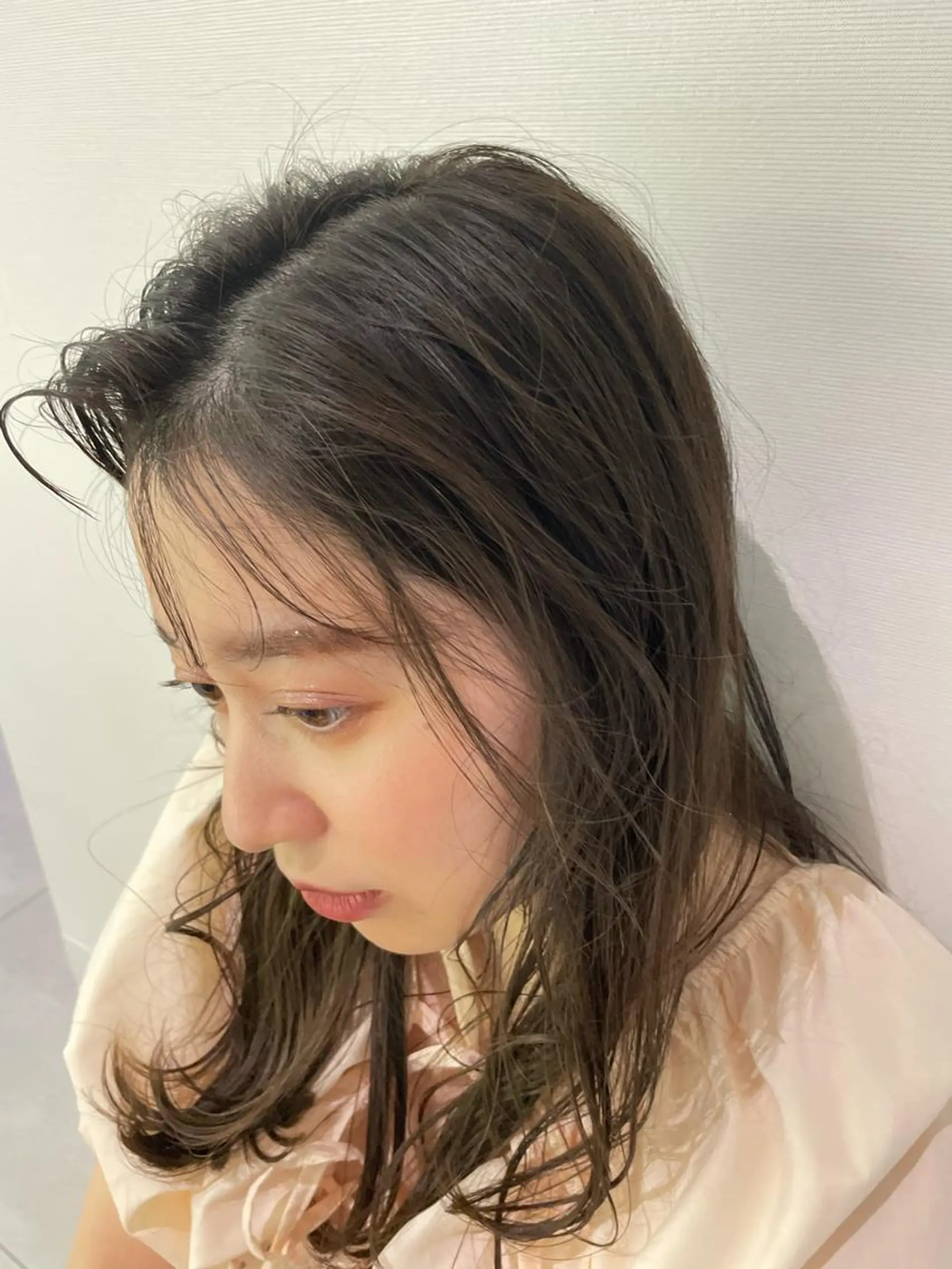 セミロング 井上 ほのかのヘアスタイル