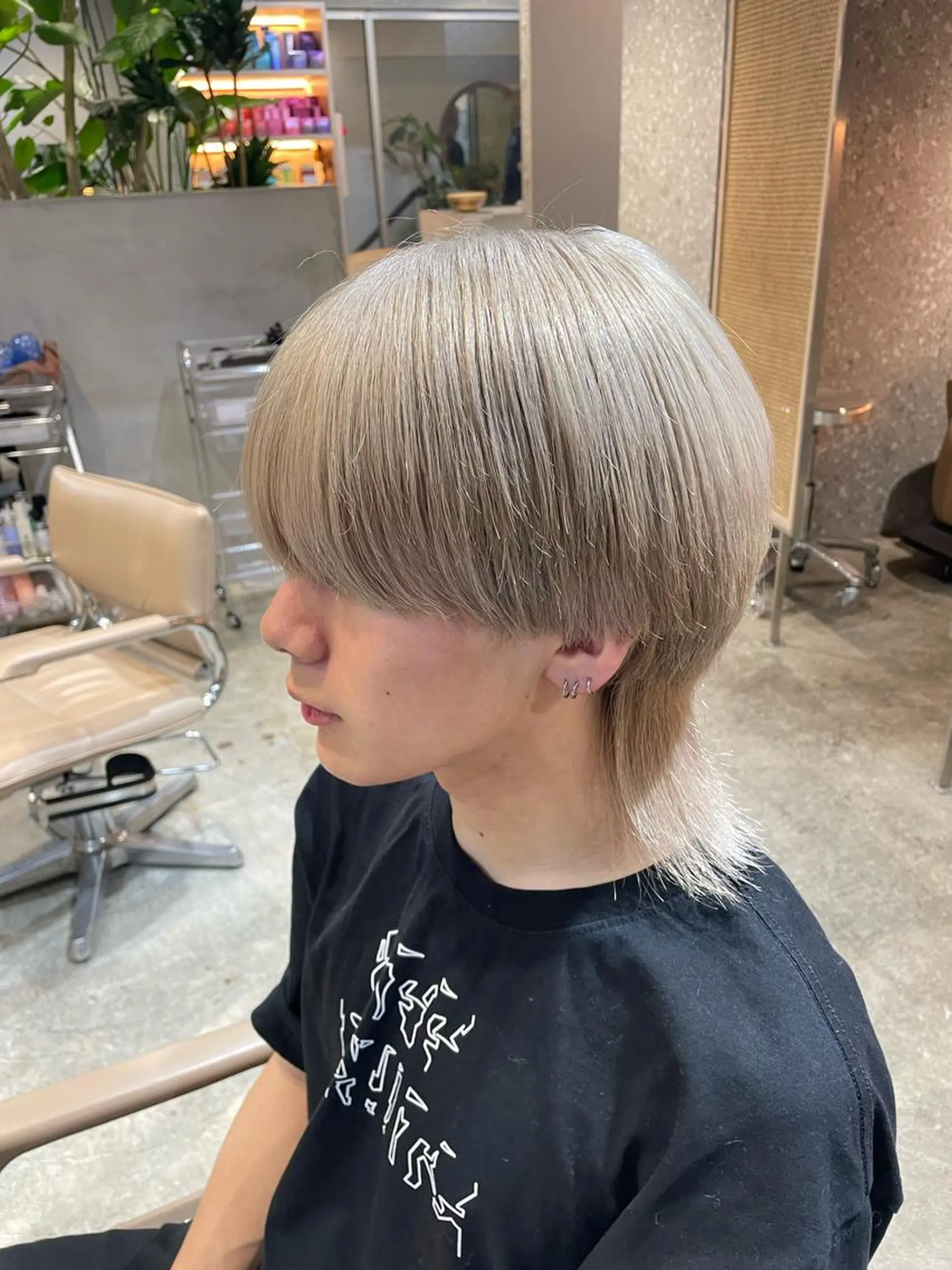 ショート カラー ベージュカラー ホワイトベージュ メンズブリーチカラー ❤︎hirokoのヘアスタイル