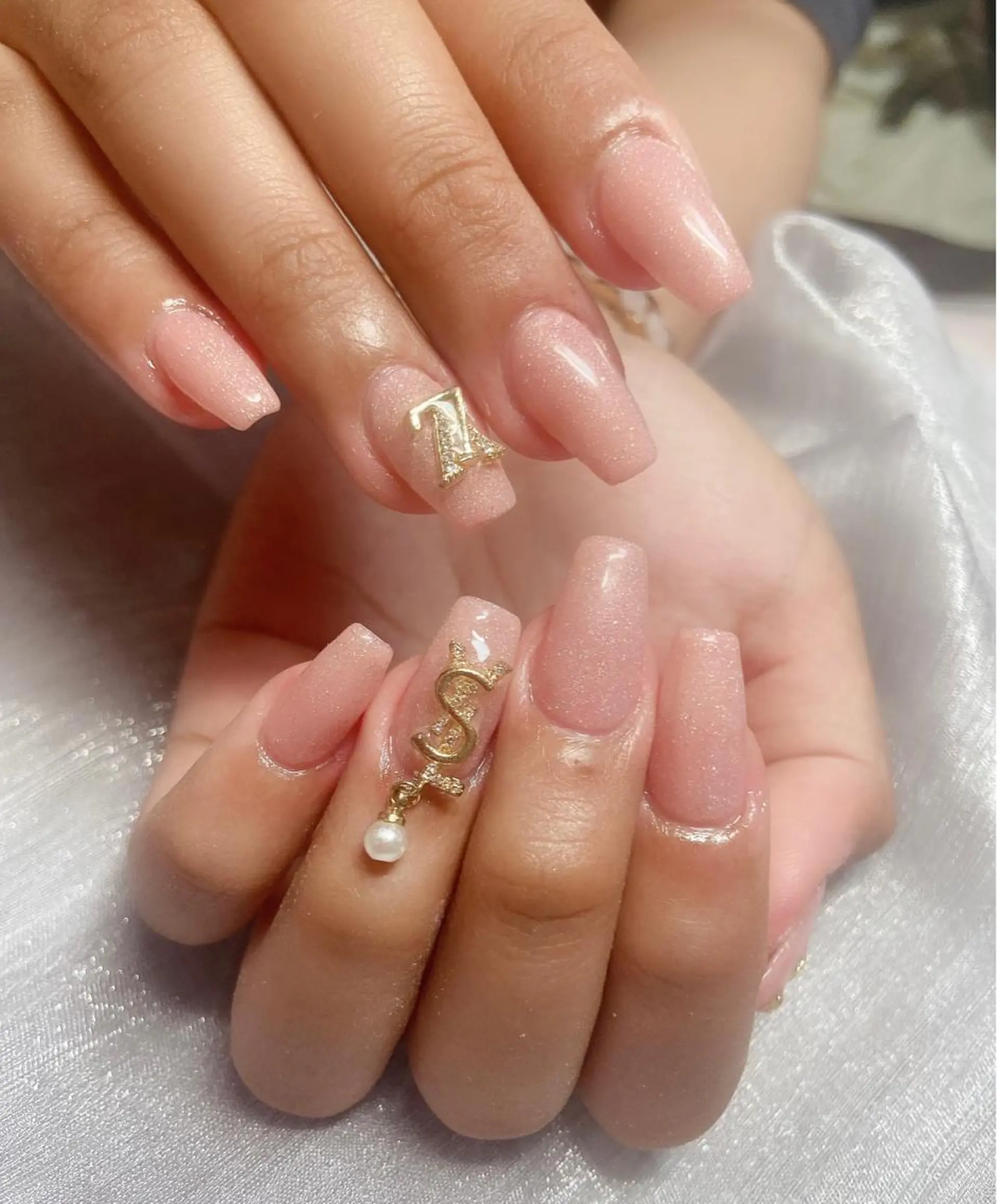 ネイル ハンドネイル ＆ME アンドミーのネイルデザイン