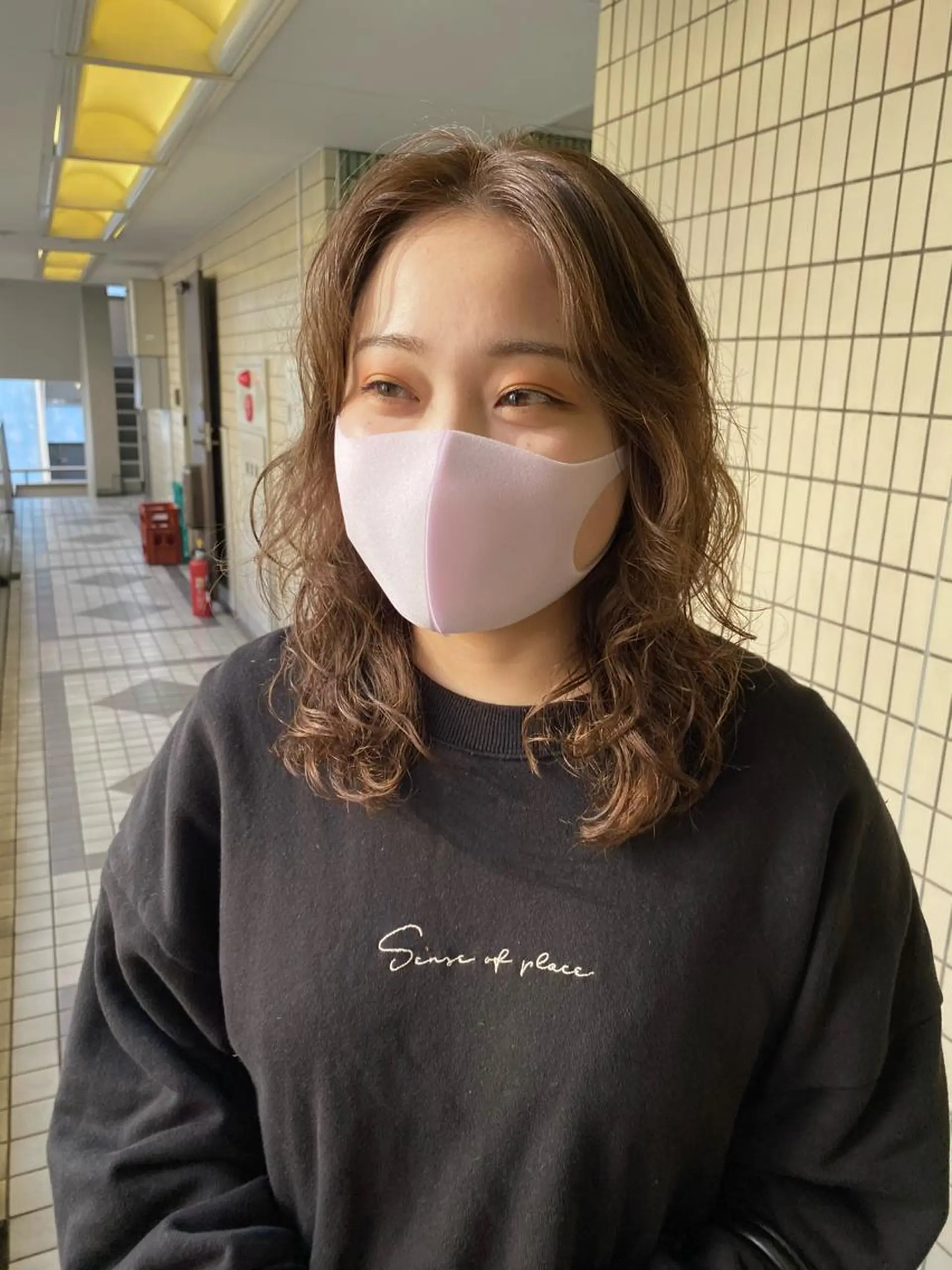 セミロング パーマ セミロングパーマ 外国人風カラー パーマ美容師 hanaのヘアスタイル