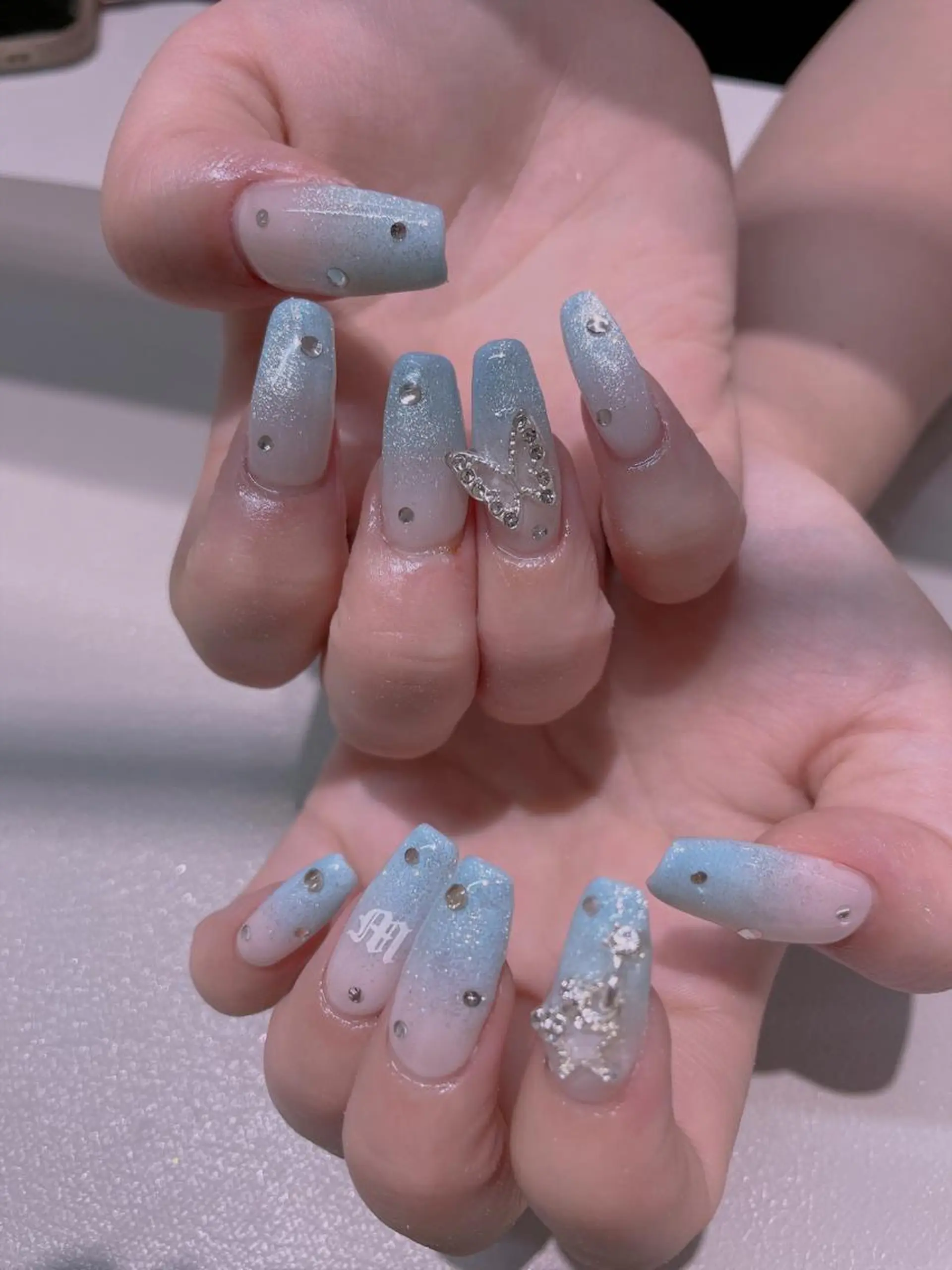 ネイル 長さだし専門店 M2　rikaのネイルデザイン