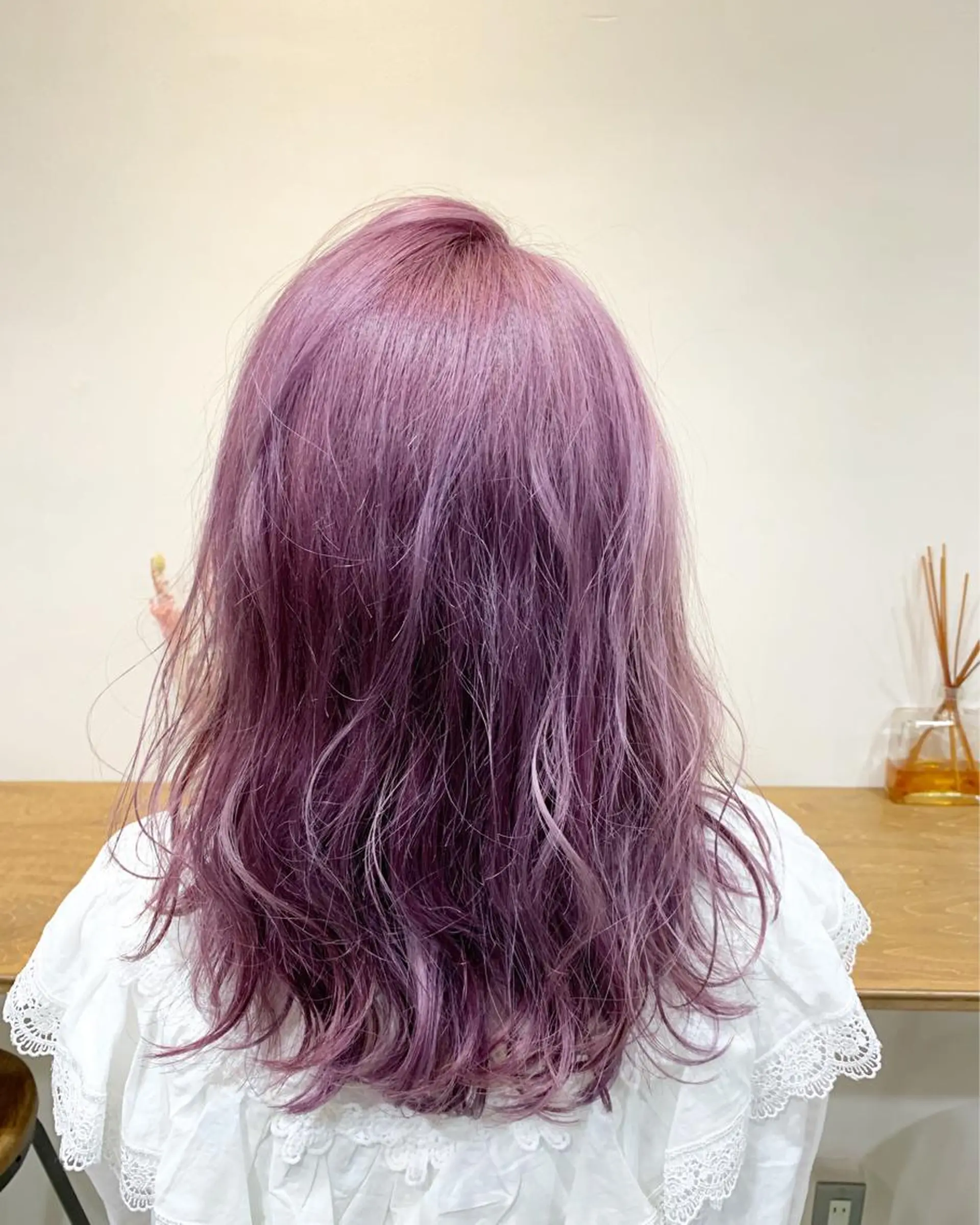 セミロング アッシュ ピンクラベンダー 大宮/山口 竣也のヘアスタイル