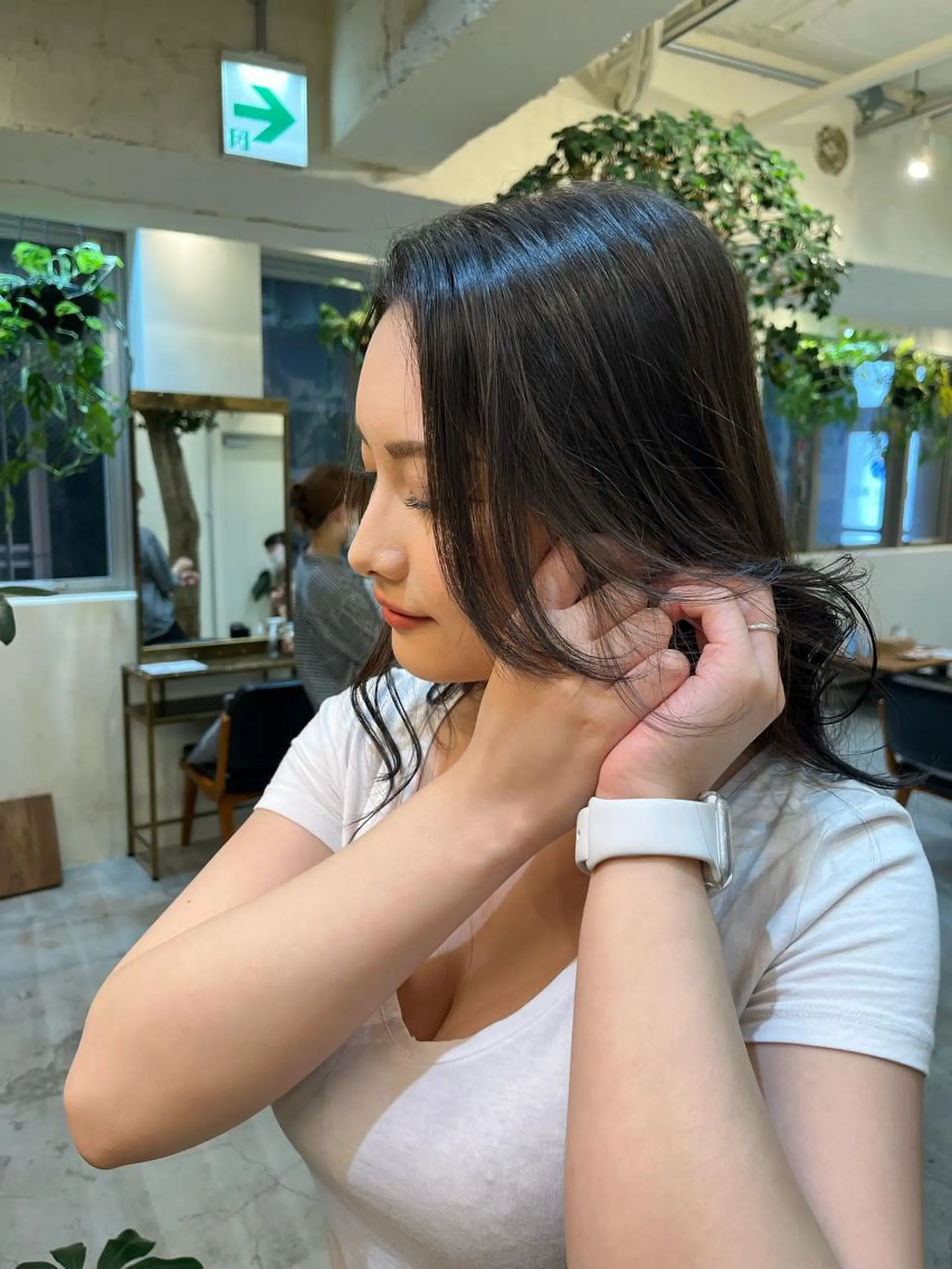 ロング 安達 祥生のヘアスタイル