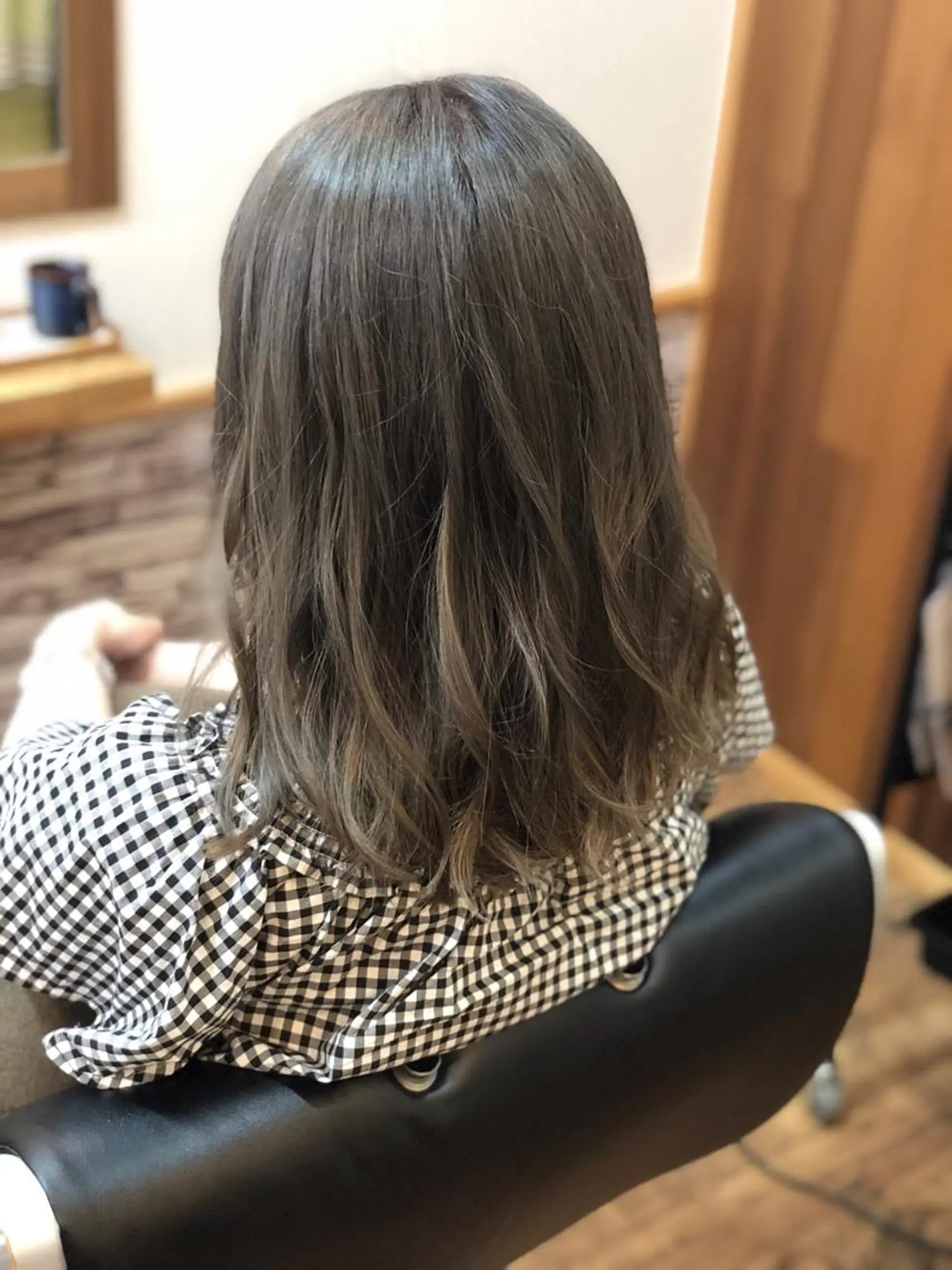 セミロング カラー N-plants 和泉中央店のヘアスタイル