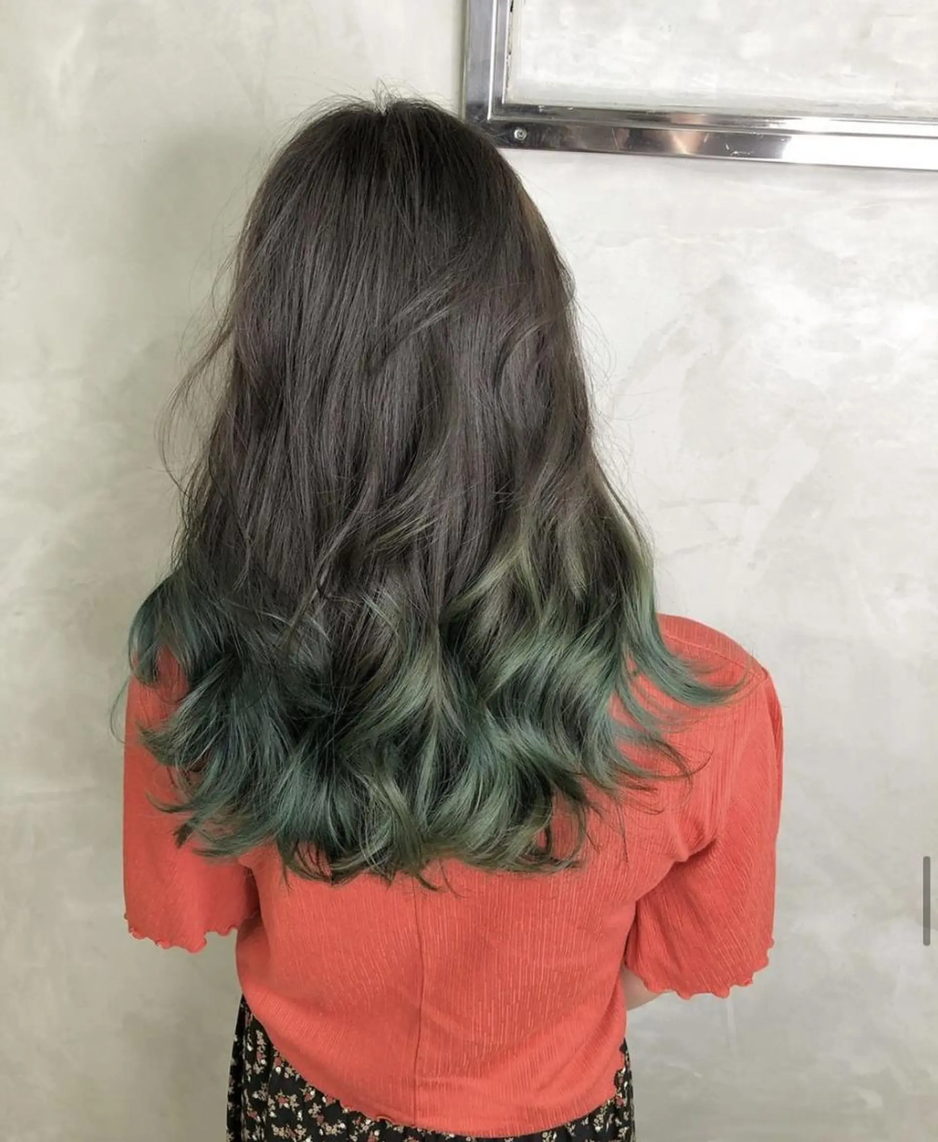 セミロング カラー ブリーチ ケアブリーチ ダブルカラー ANGELICA 天理店のヘアスタイル