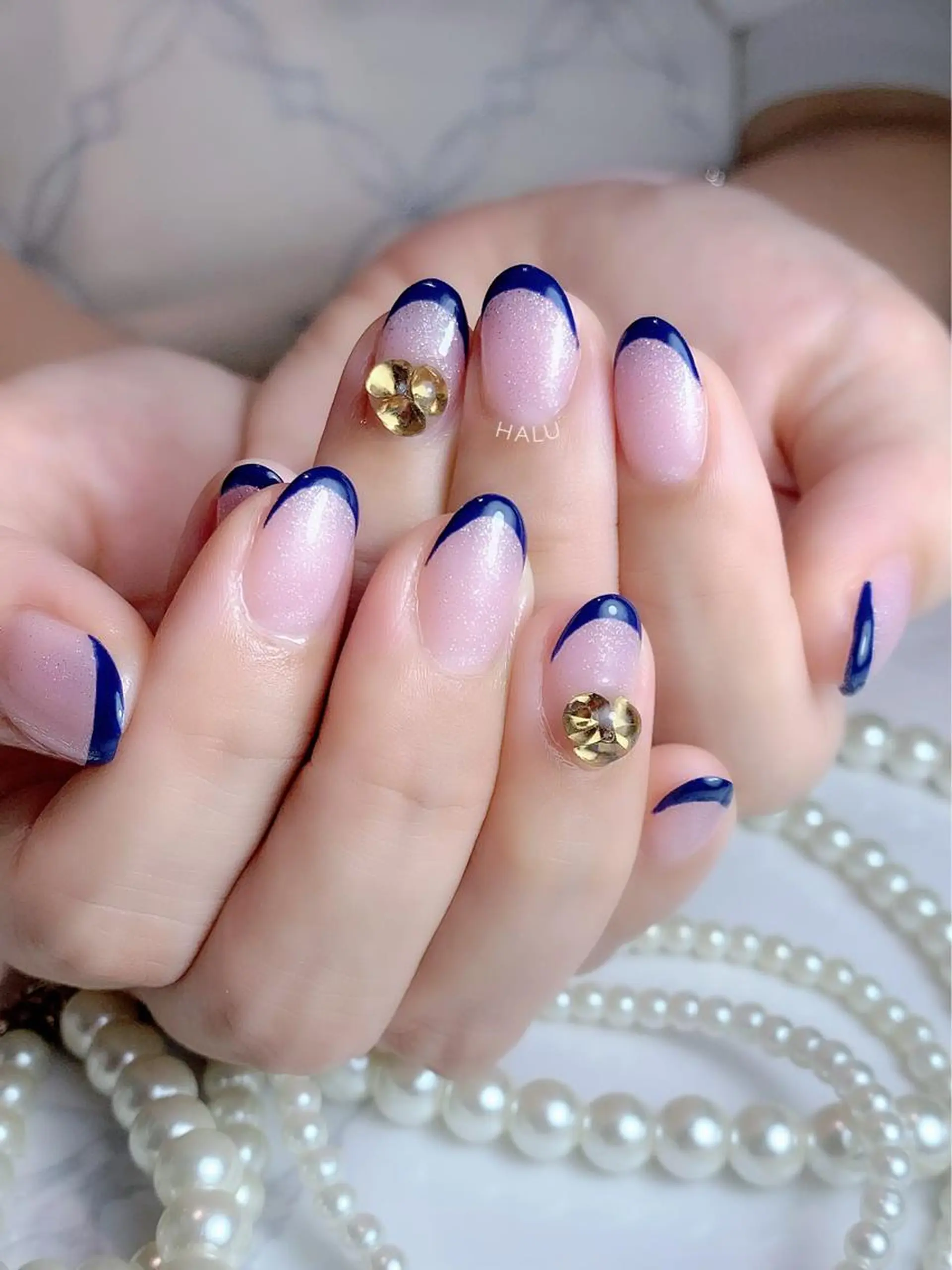 ネイル フレンチネイル ネイビー HALU ハルのネイルデザイン