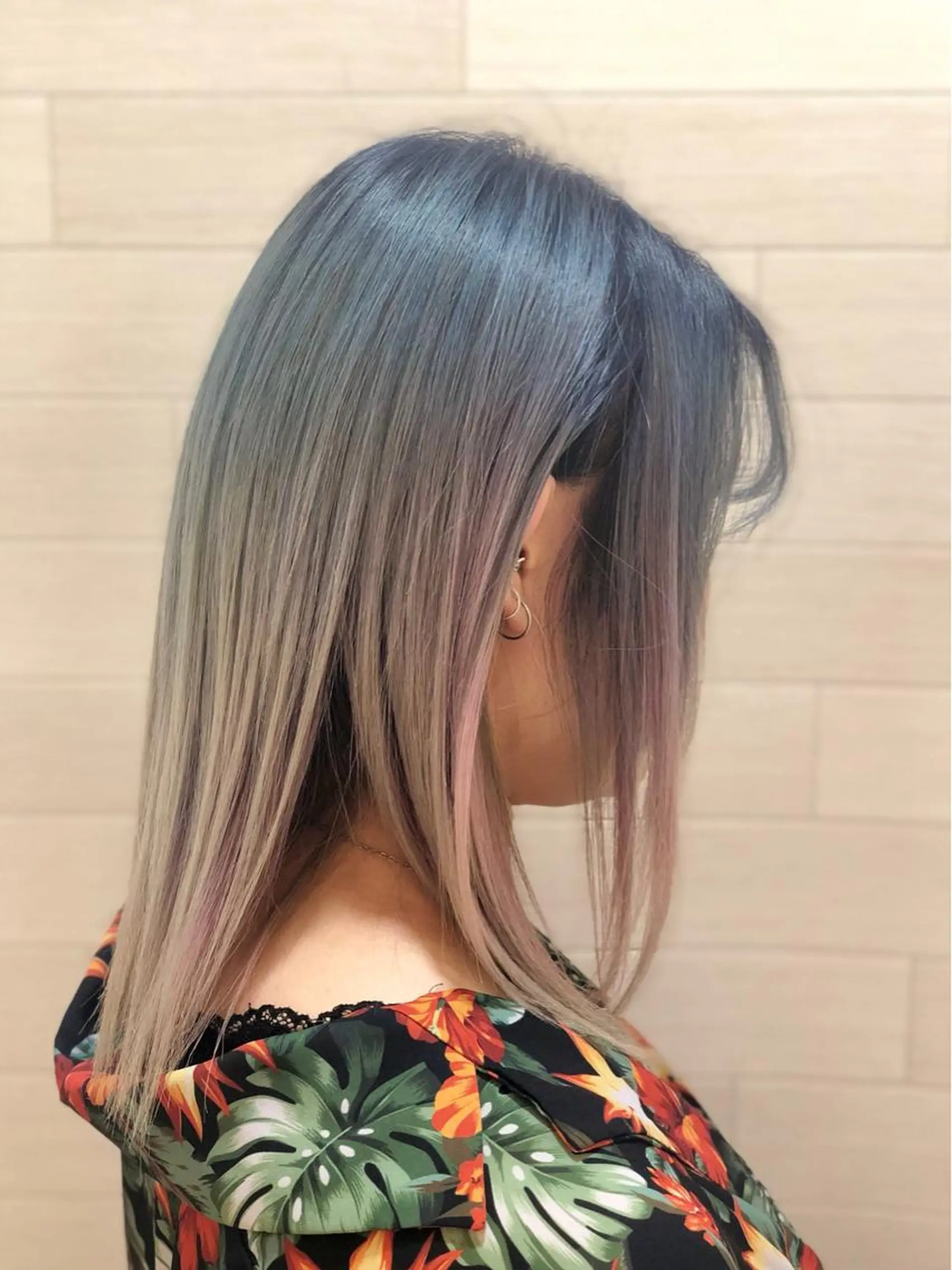 セミロング 髪質改善カラー🎗️ 滝沢純のヘアスタイル