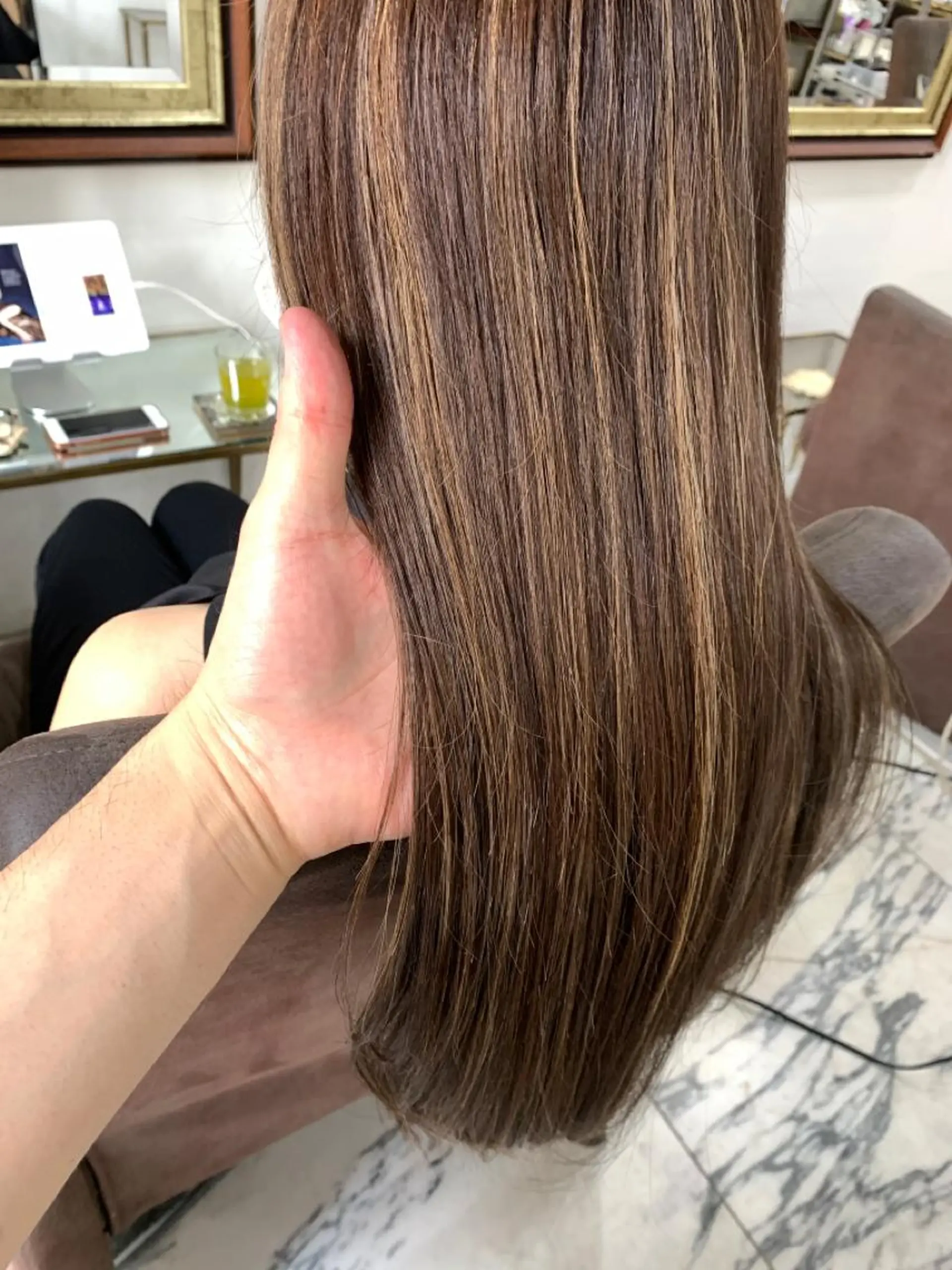 セミロング カラー ハイライトカラー ハイライト エクステ（レミー毛） NINEのヘアスタイル