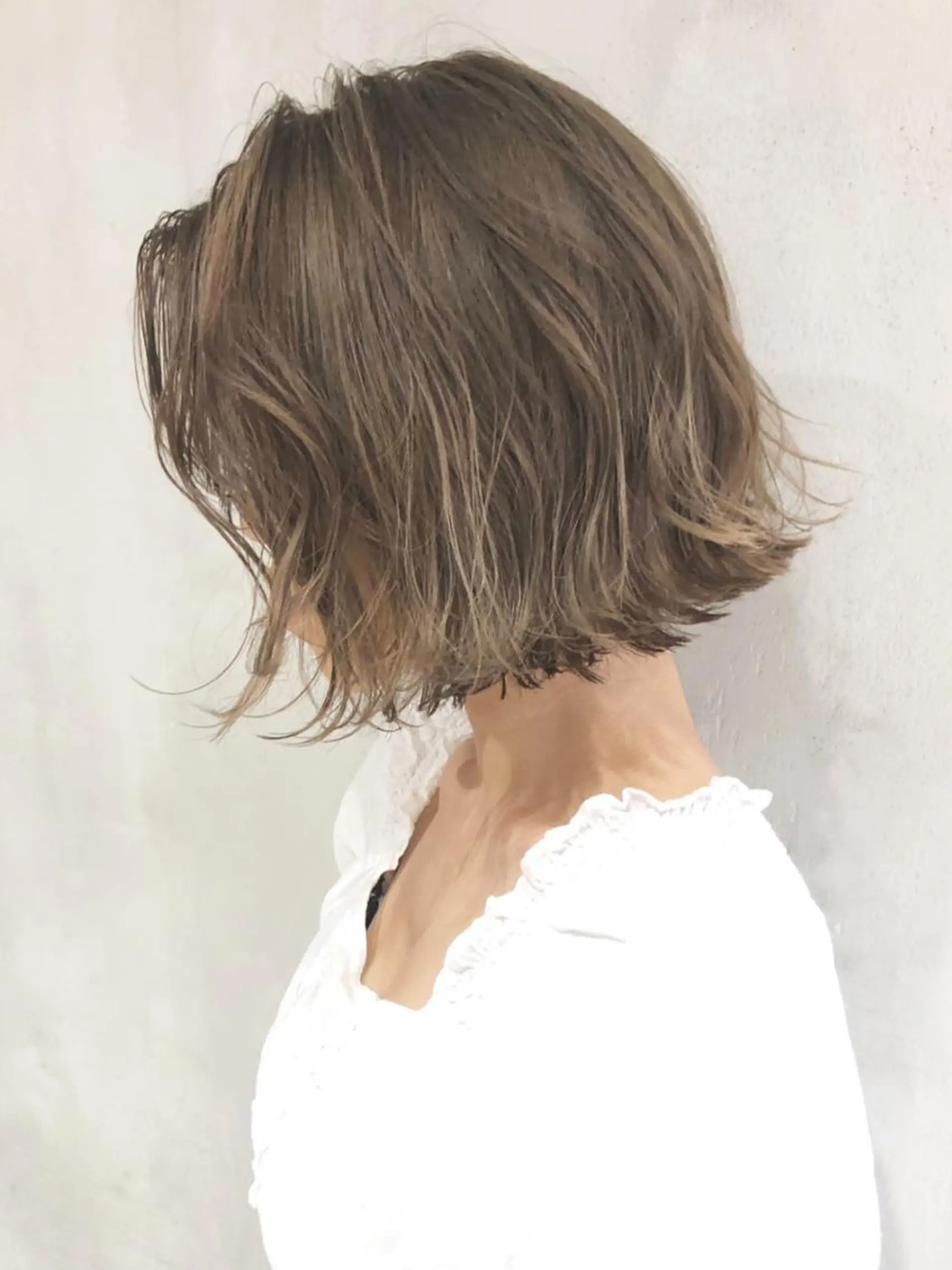 ショート カラー パーマ ヘアアレンジ ベージュカラー ボブ ITbyALBUM 中野店のヘアスタイル