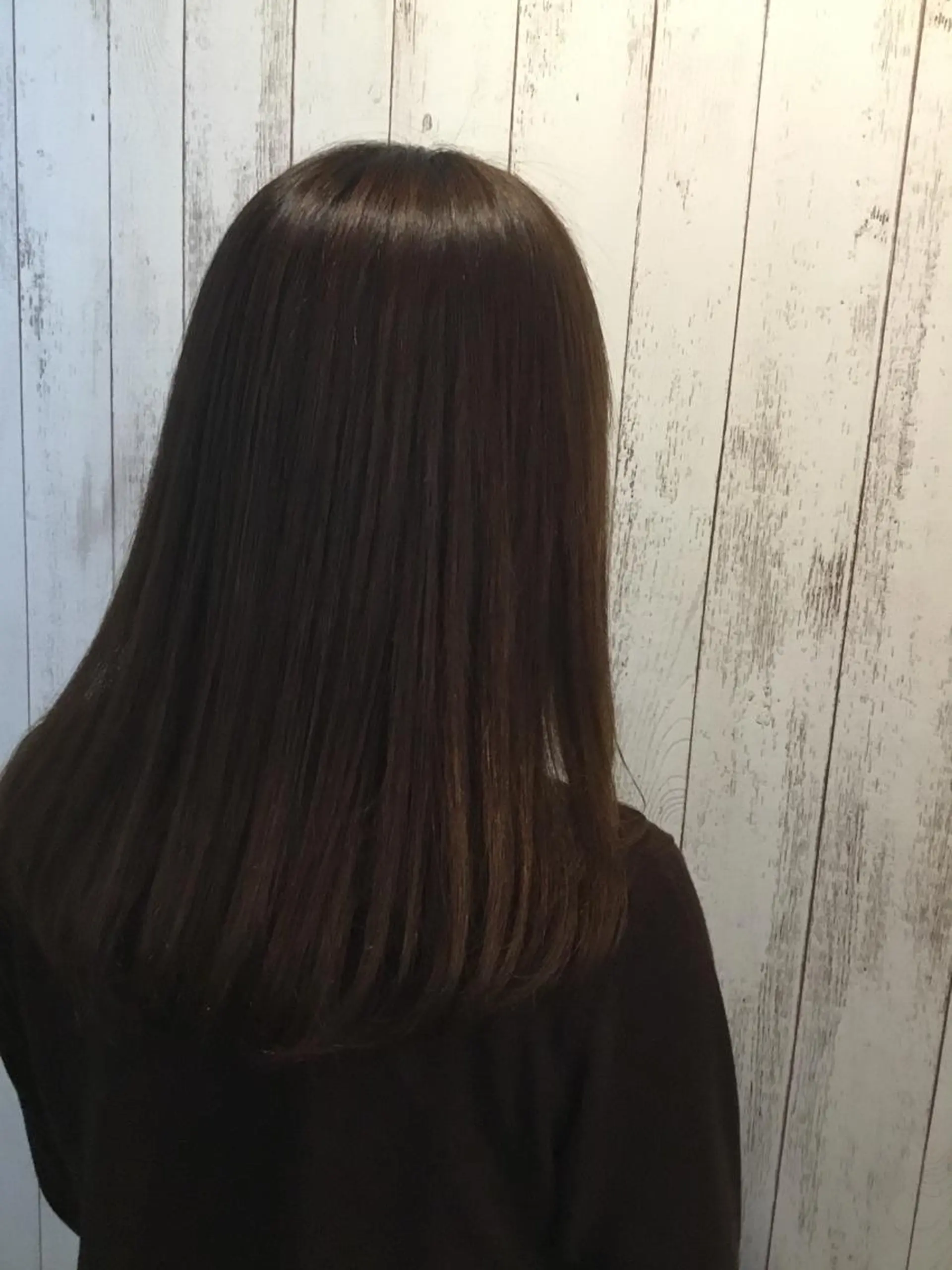 ミディアム パーマ embrace エンブレイスのヘアスタイル