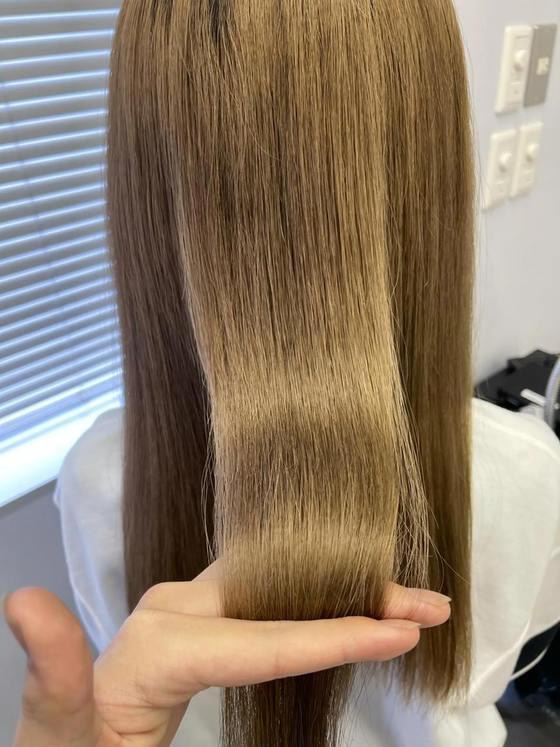 ロング 髪質改善 トリートメント 石井 光星のヘアスタイル