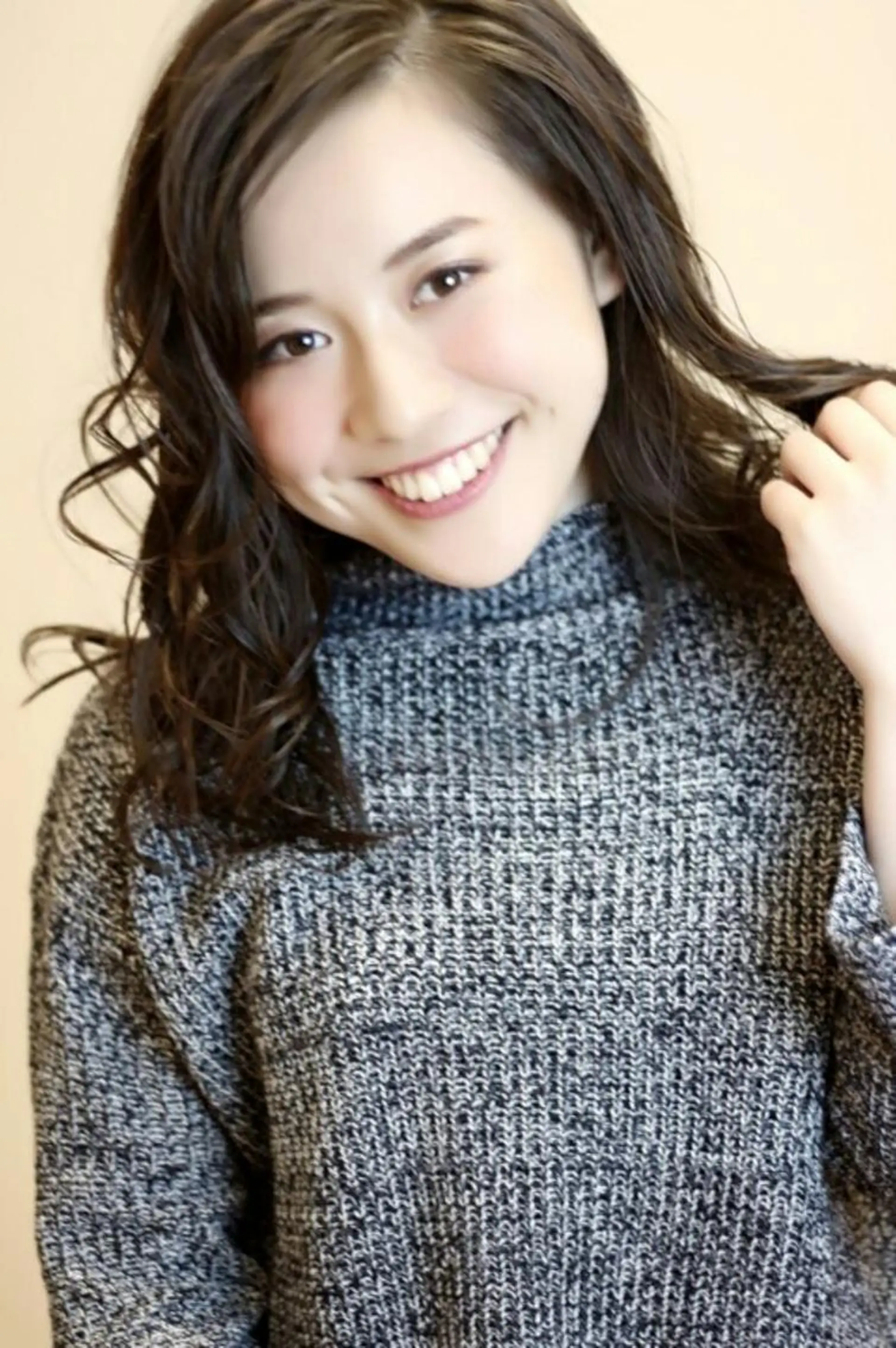 ミディアム セミロング ロング パーマ カラー スタイル 相模大野のヘアスタイル