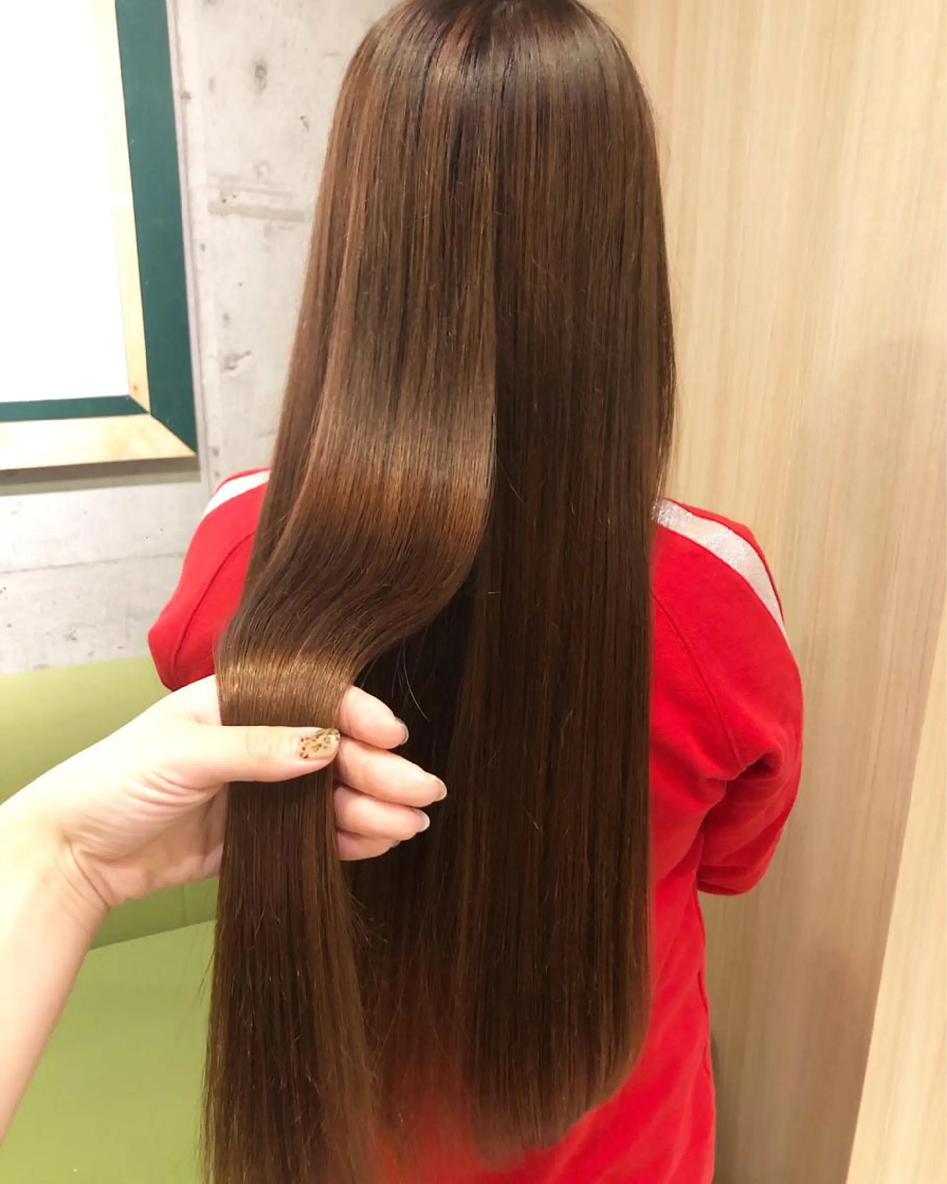 ロング 中川 結のヘアスタイル