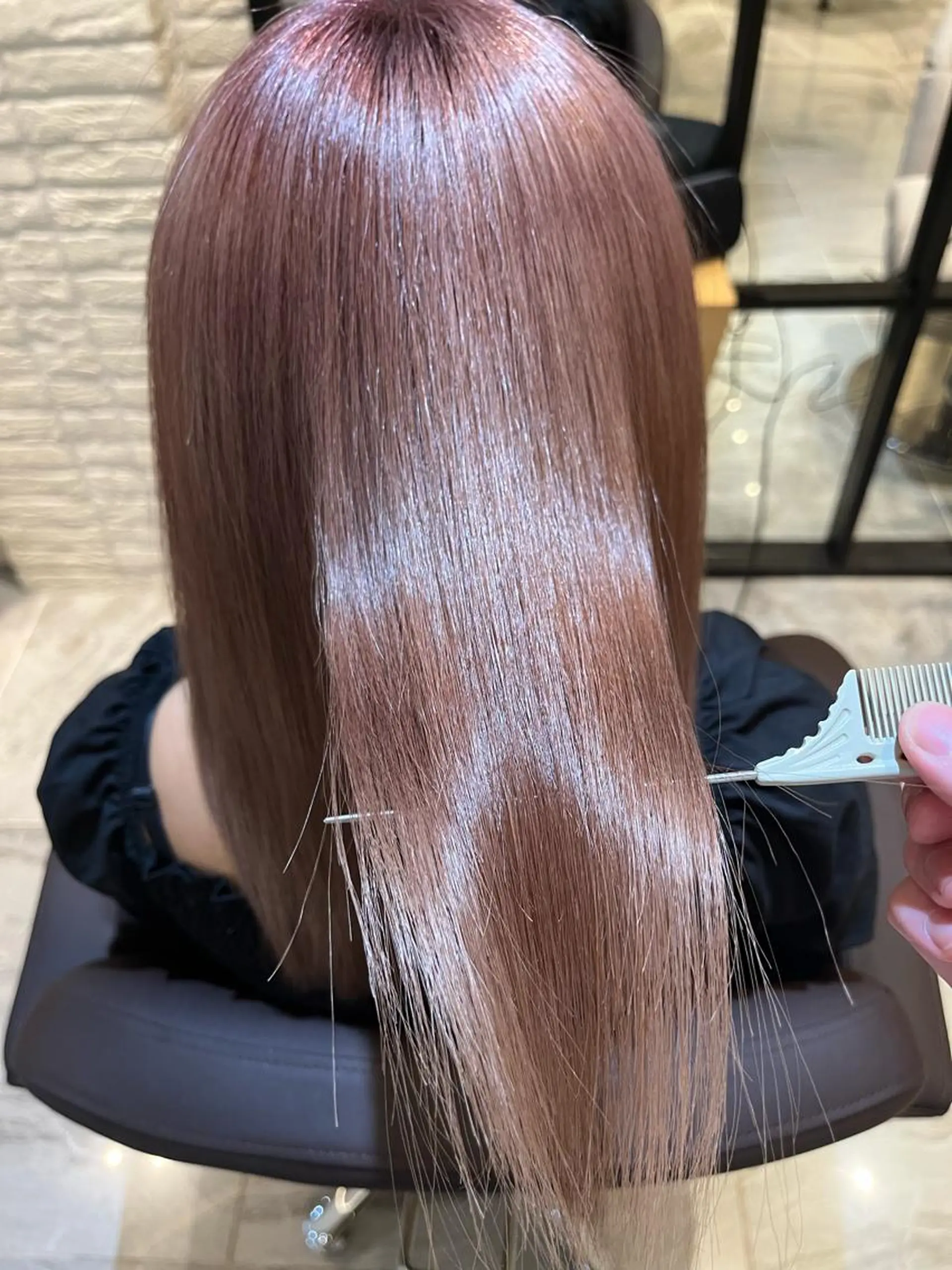 ロング 秋澤 楓のヘアスタイル