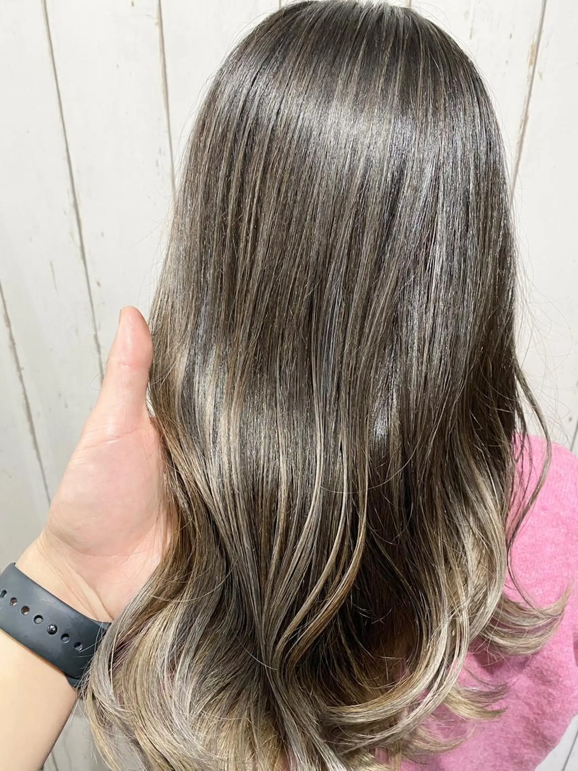 セミロング アッシュ ハイライト 髪質改善 韓国風ヘア レイヤーカット カット ヘアカラー トリートメント RecheRche【池袋】所属・👑指名率No.1 👑坂口飛翔のヘアスタイル