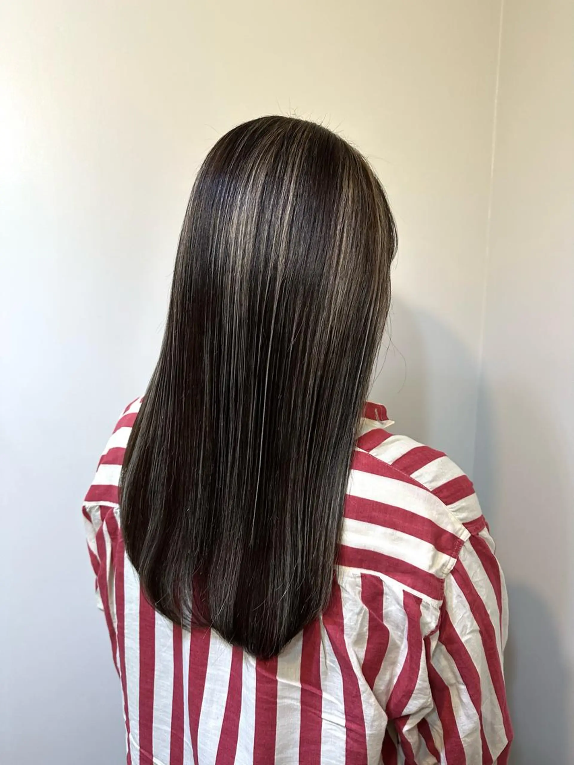 ロング カラー ヘアカラー ブリーチ毛対応酸性 ストレート🌈サキのヘアスタイル