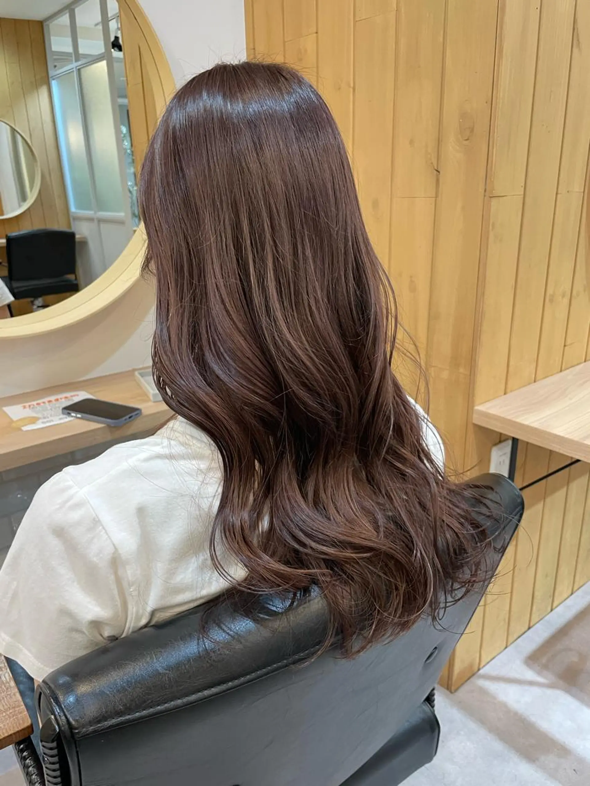 セミロング カラー akane .のヘアスタイル