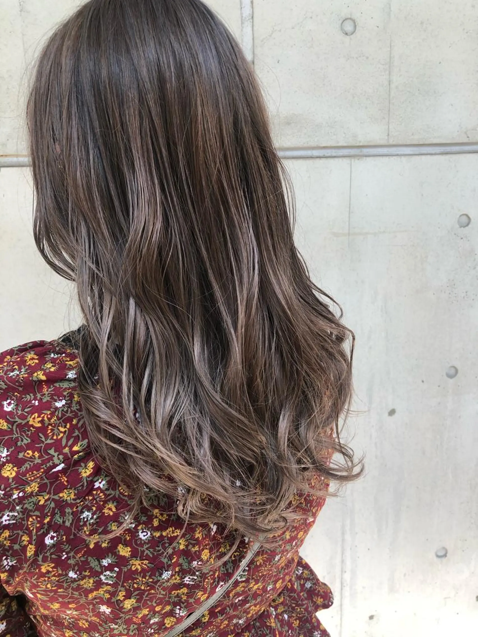 ミディアム nalu新宿所属・🦋春山 さとみ🦋のヘアスタイル