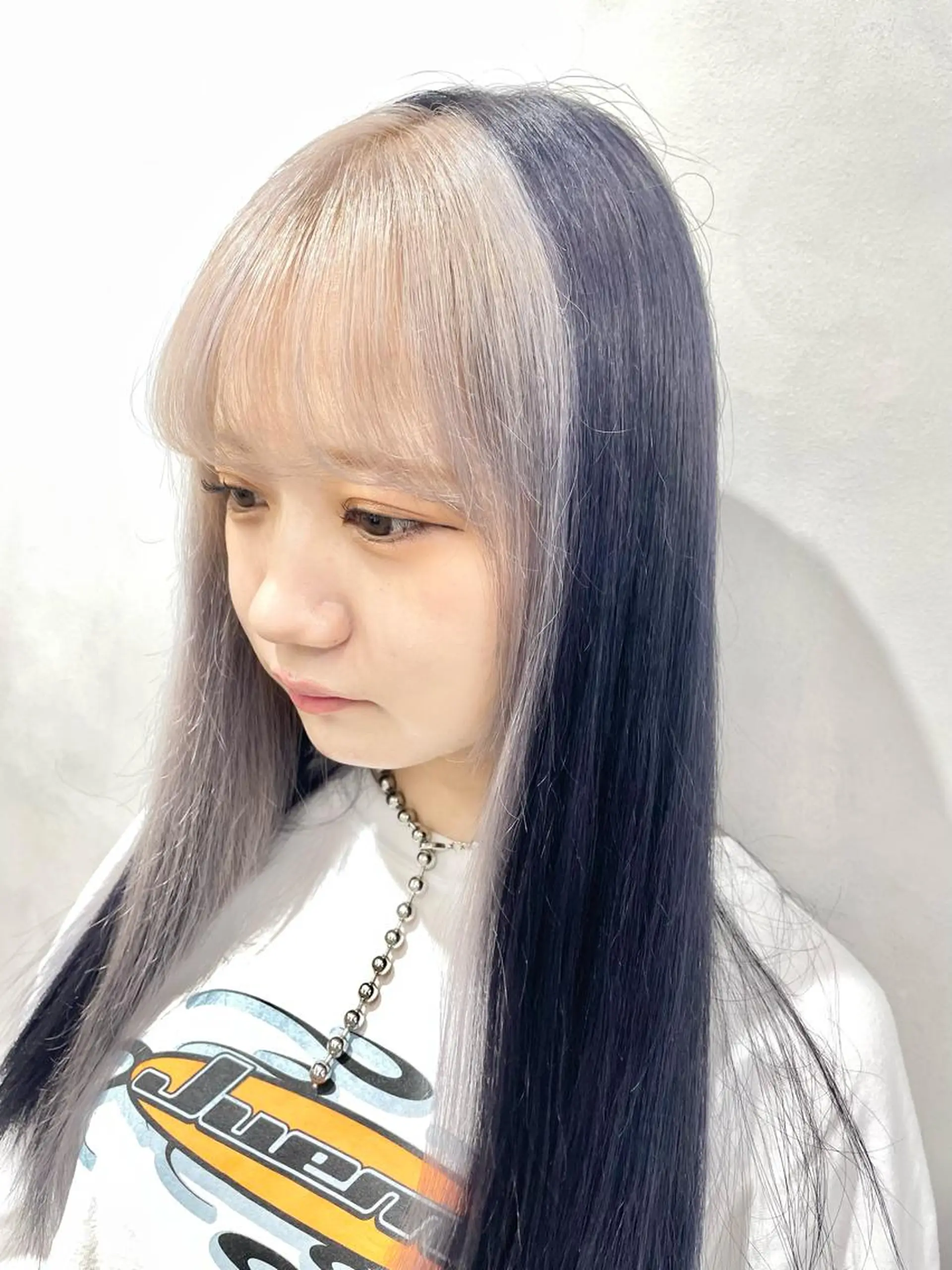 ロング カラー ミストバング  フェイスフレーミング ハイトーン×レイヤー ／遠藤将太のヘアスタイル