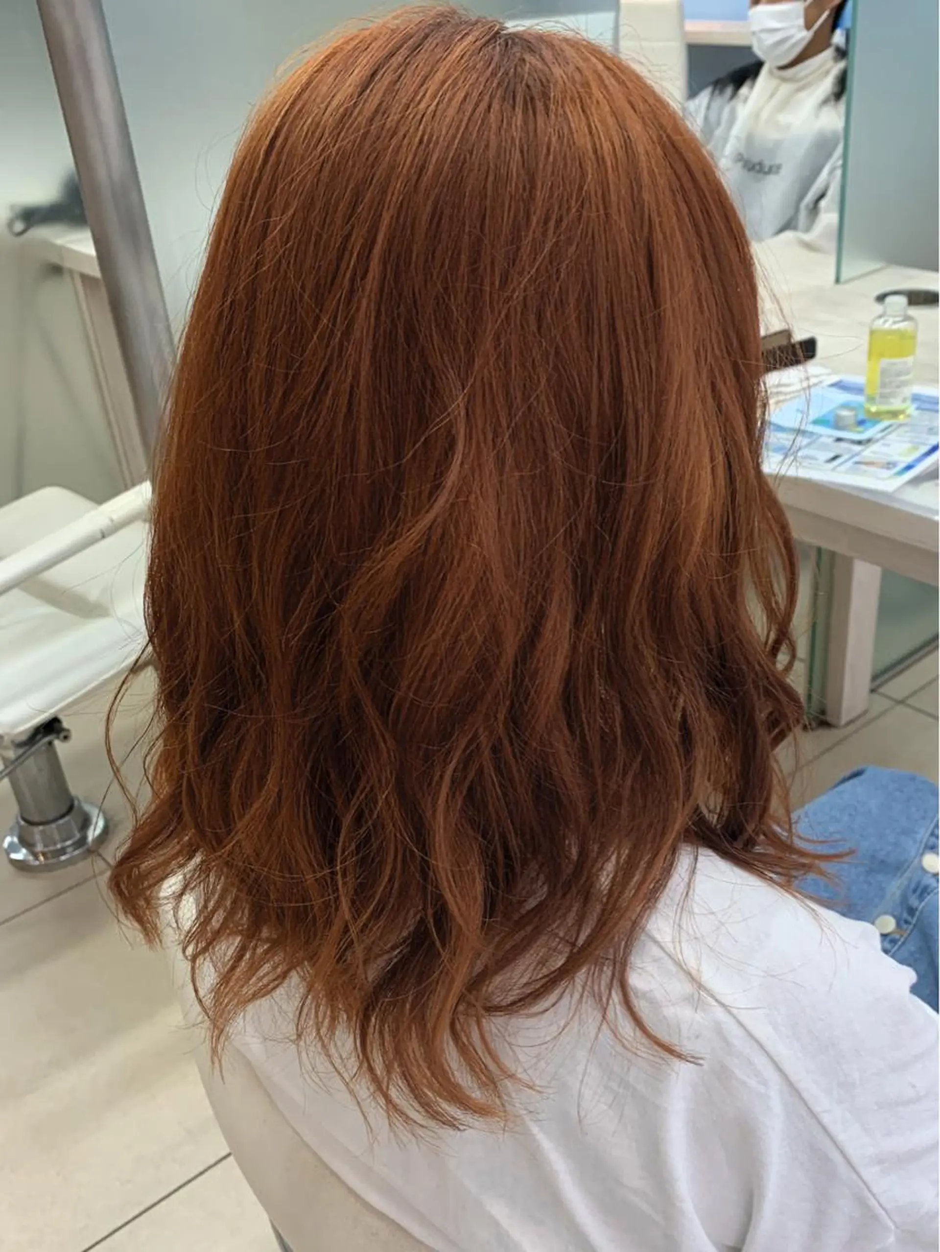 セミロング カラー ベージュカラー ブリーチ ブラウンカラー オレンジ オレンジベージュ ✂︎レディース のメンズカット屋さんのヘアスタイル