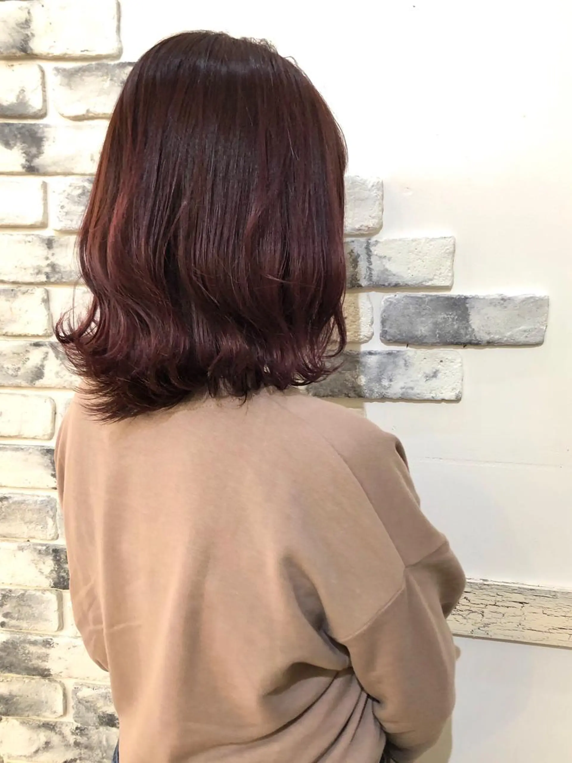 カラー カシス ピンクカラー 後藤 陽花子のヘアスタイル