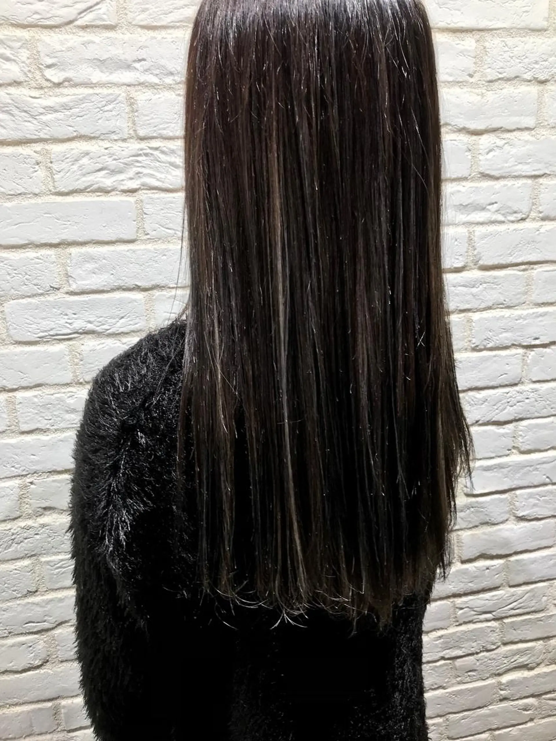 ロング カラー ハイライトカラー ハイライト UMEDA FIGAROのヘアスタイル