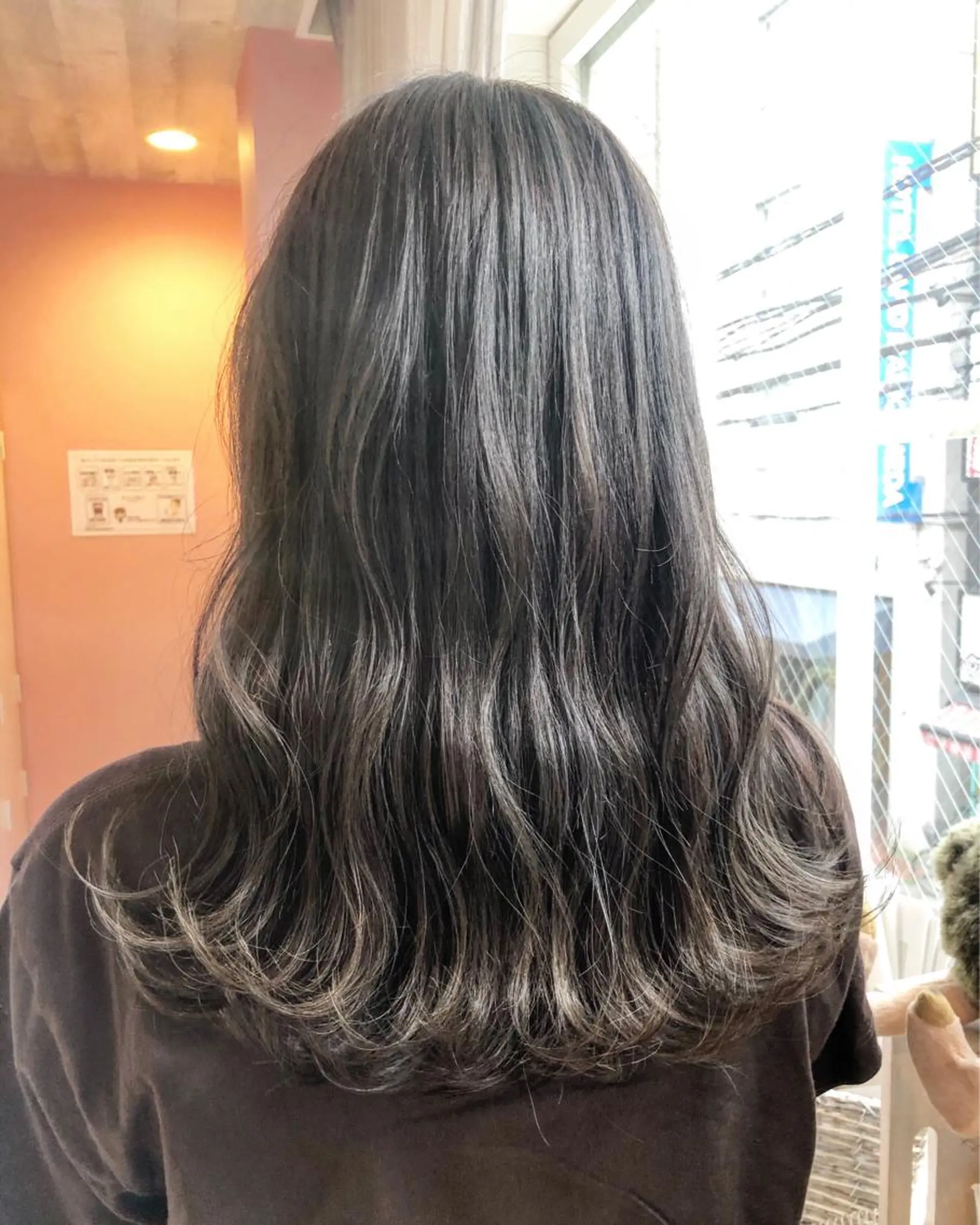 ロング REVE所属・TAKU 美容師のヘアスタイル